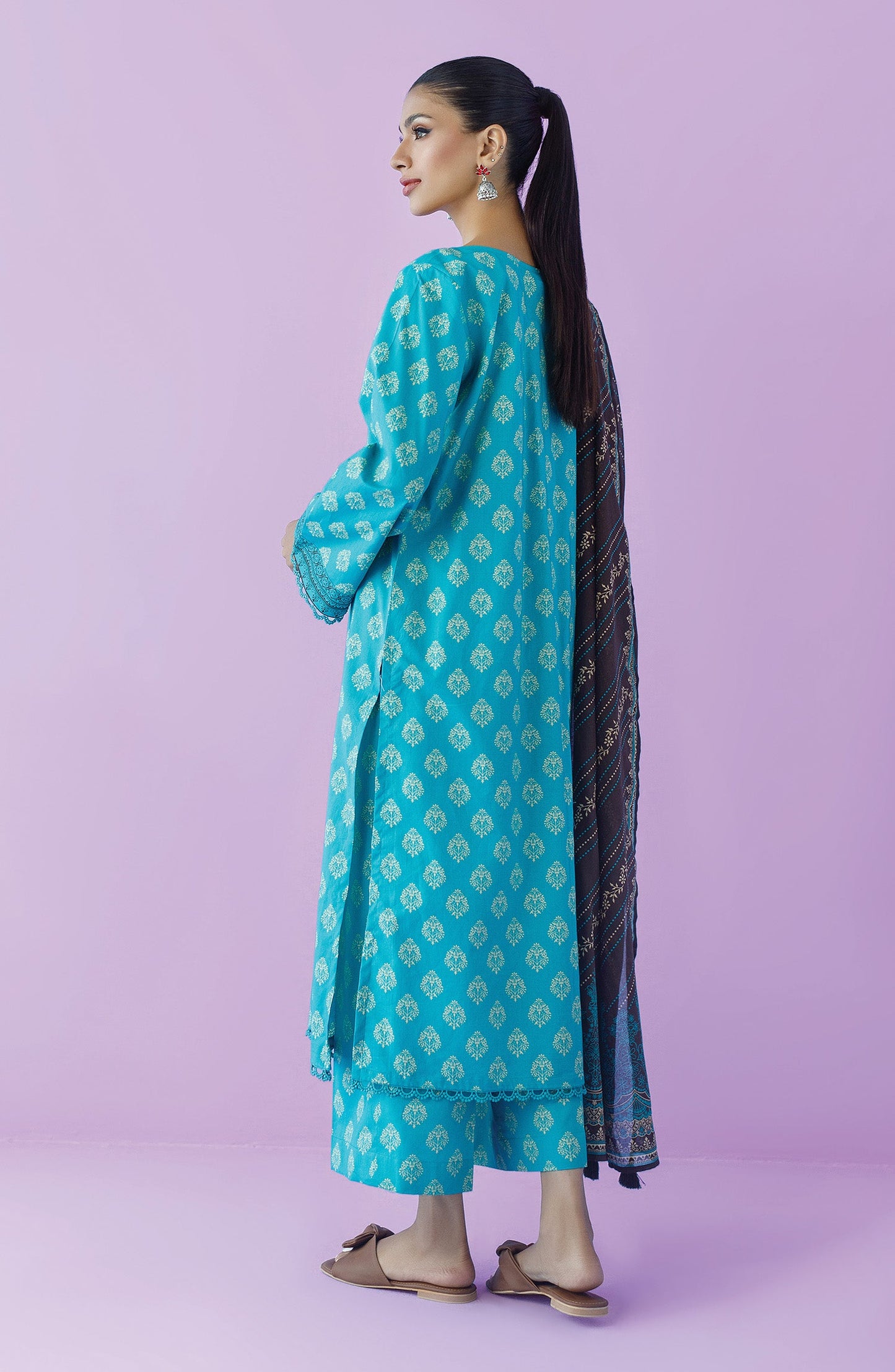 Orient - Unstitched 3 Piece Printed Lawn Shirt , Lawn Pant and Lawn Dupatta