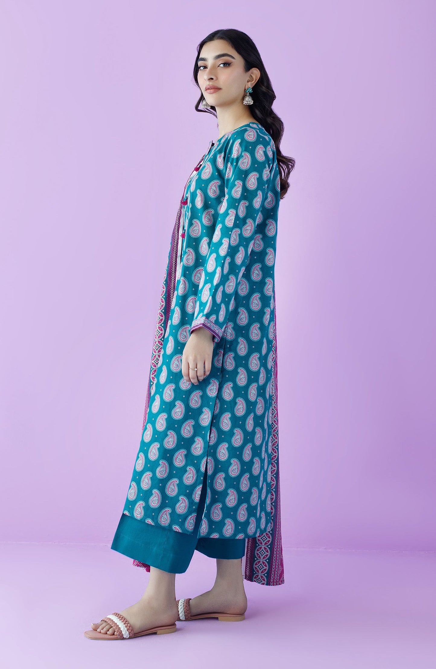 Orient - Unstitched 3 Piece Printed Lawn Shirt , Cambric Pant and Lawn Dupatta