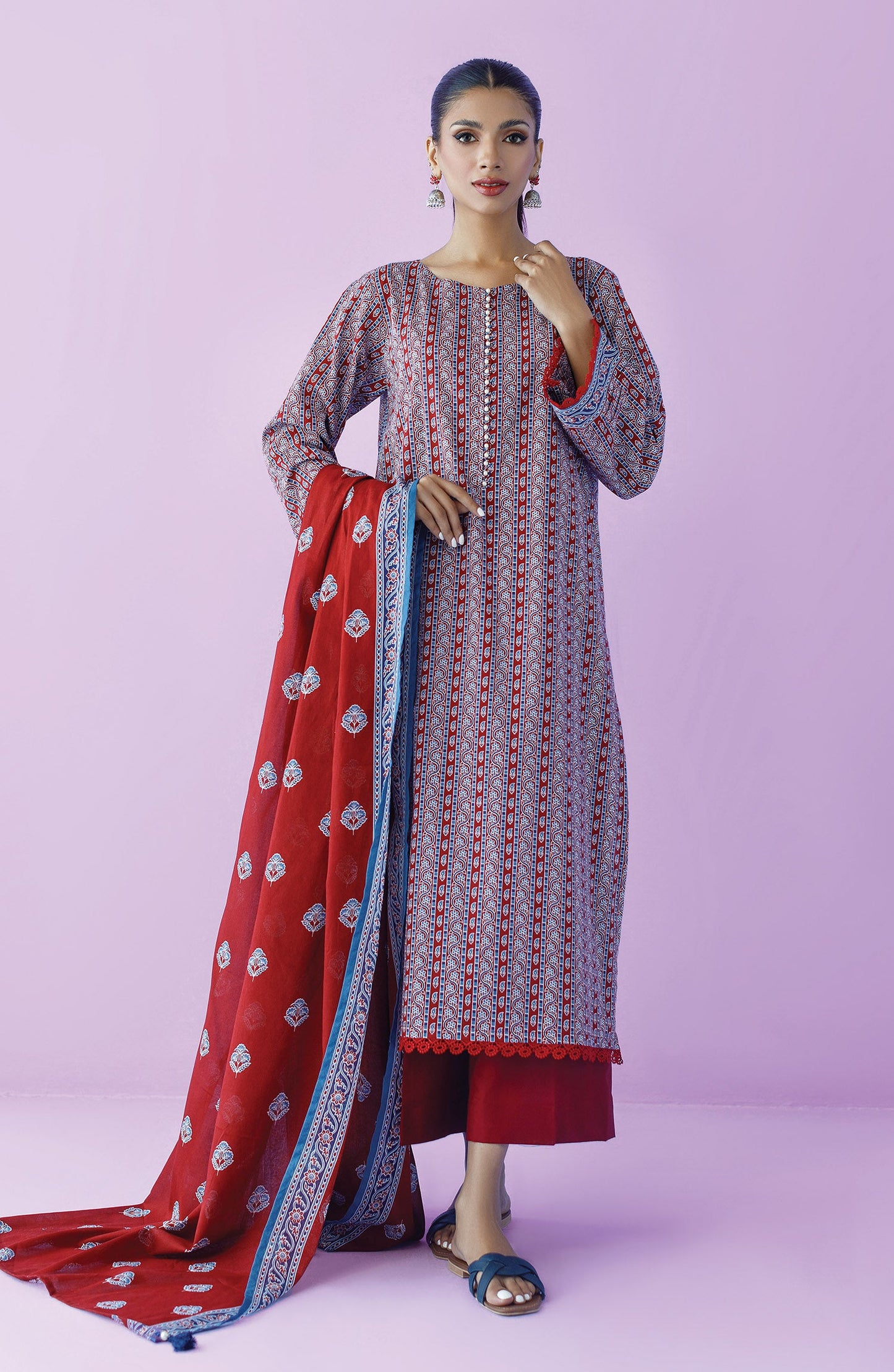 Orient - Unstitched 3 Piece Printed Lawn Shirt , Cambric Pant and Lawn Dupatta