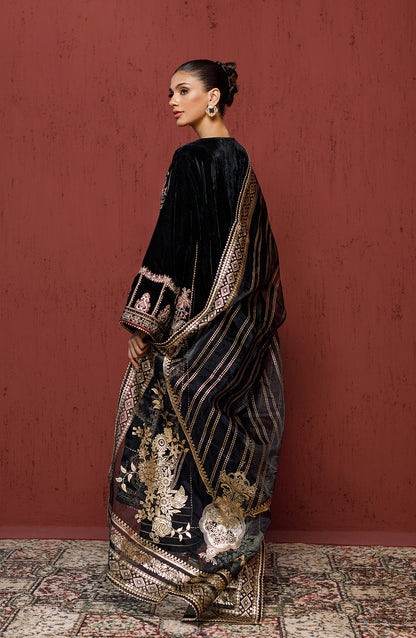 Orient - Stitched 3 Piece Embroidered Velvet Shirt , Velvet Pant and Organza Dupatta
