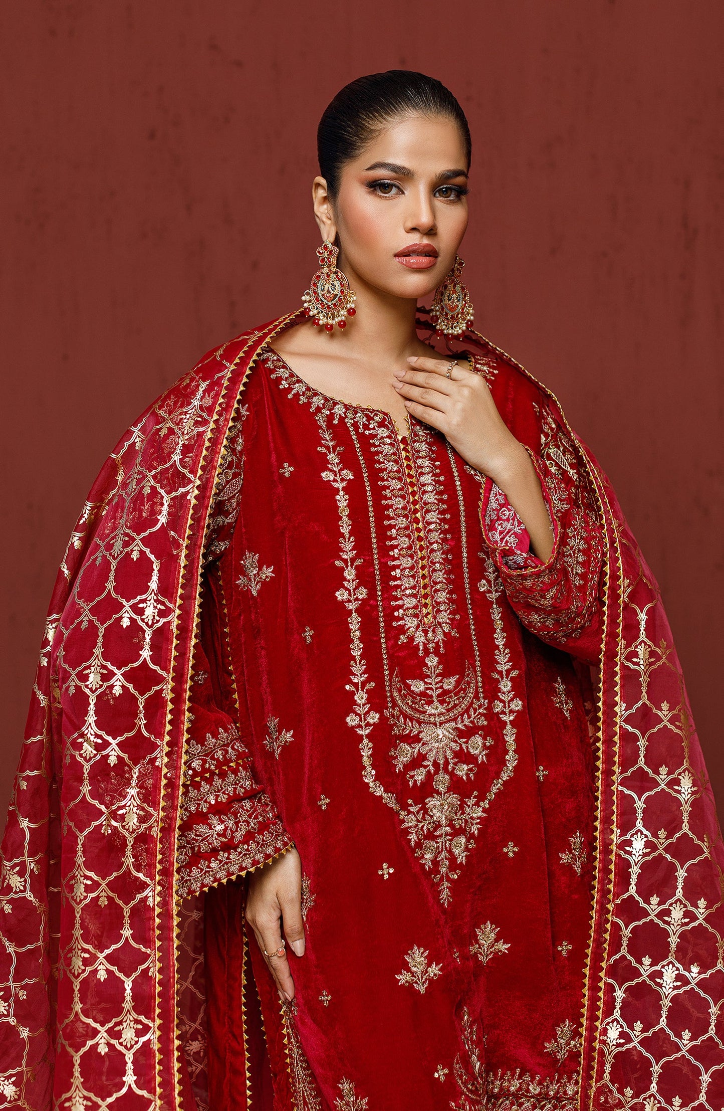Orient - Stitched 3 Piece Embroidered Velvet Shirt , Velvet Pant and Organza Dupatta