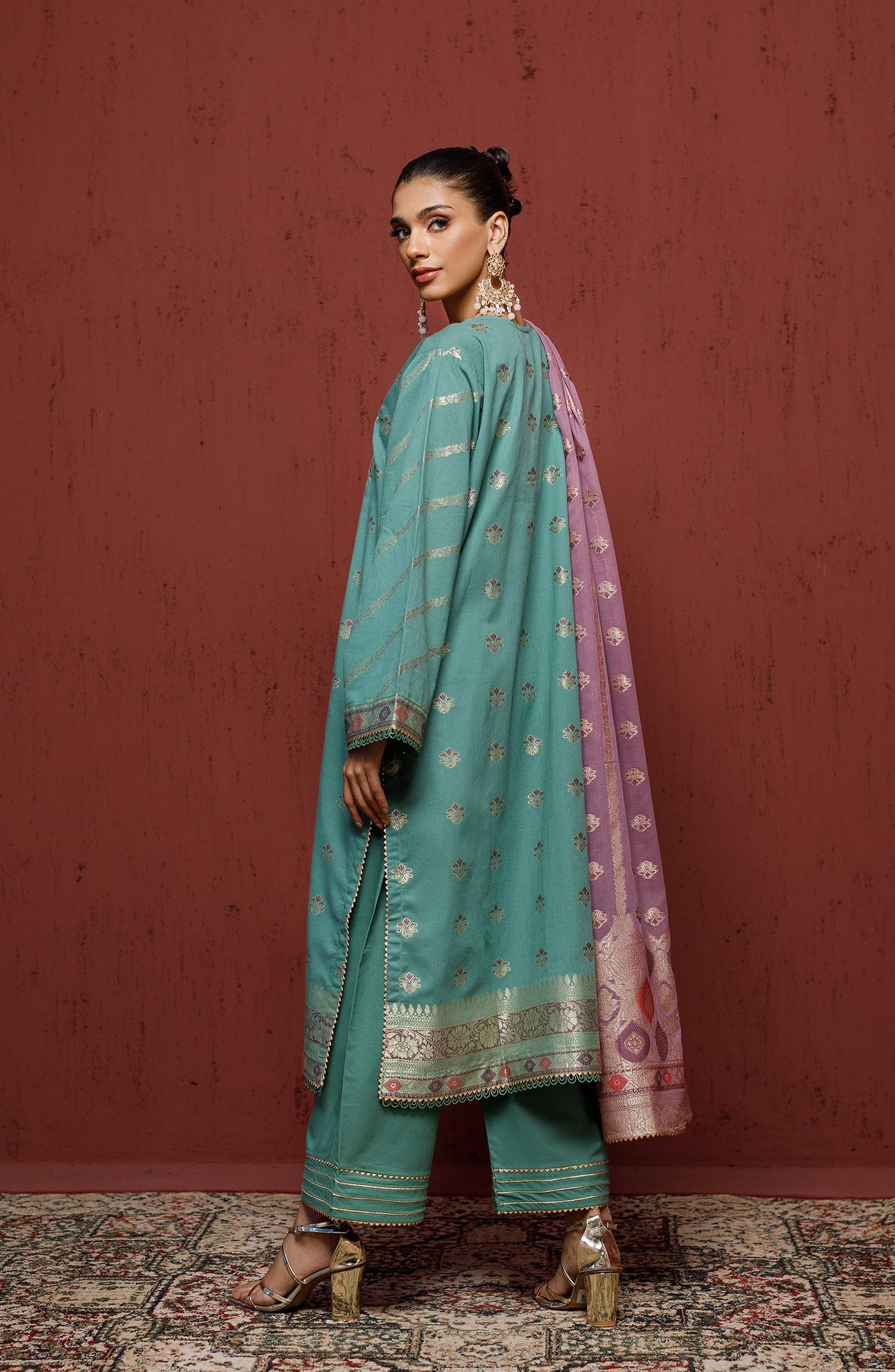 Orient - Stitched 3 Piece Embroidered Jacquard Shirt , Cambric Pant and JACQUARD Dupatta