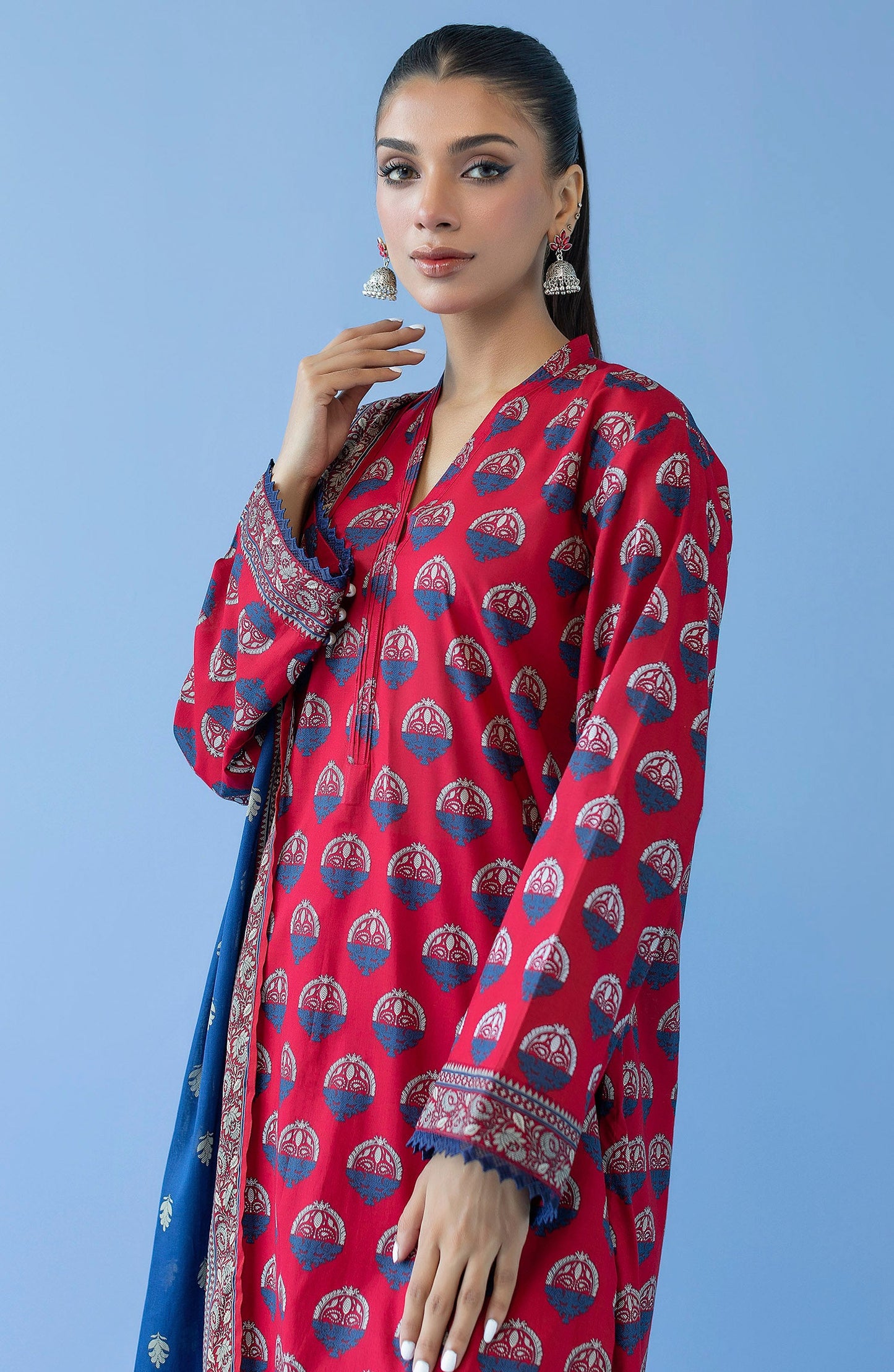 Orient - Unstitched 3 Piece Printed Cambric Shirt , Cambric Pant and Lawn Dupatta