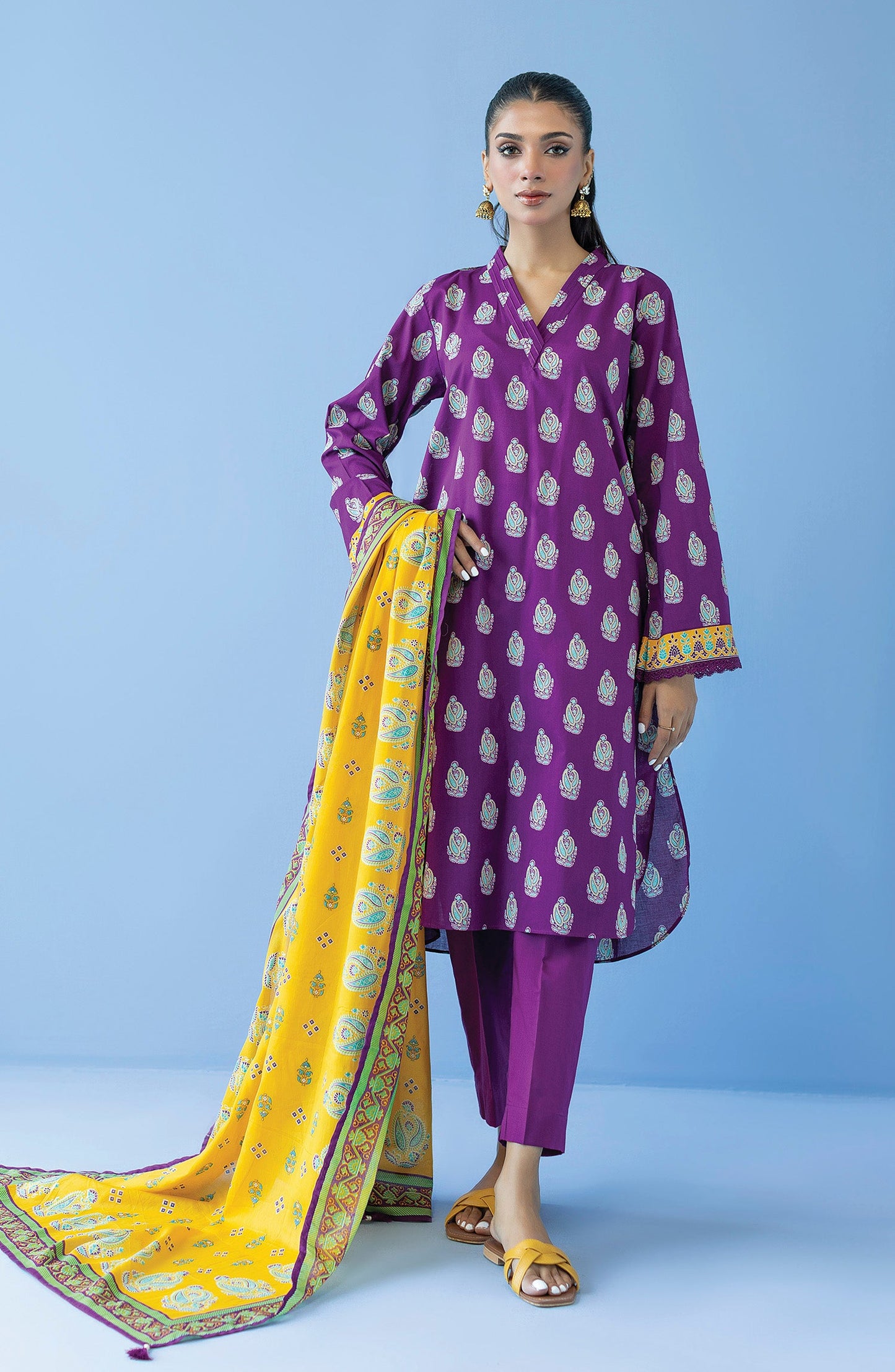 Orient - Unstitched 3 Piece Printed Cambric Shirt , Cambric Pant and Lawn Dupatta