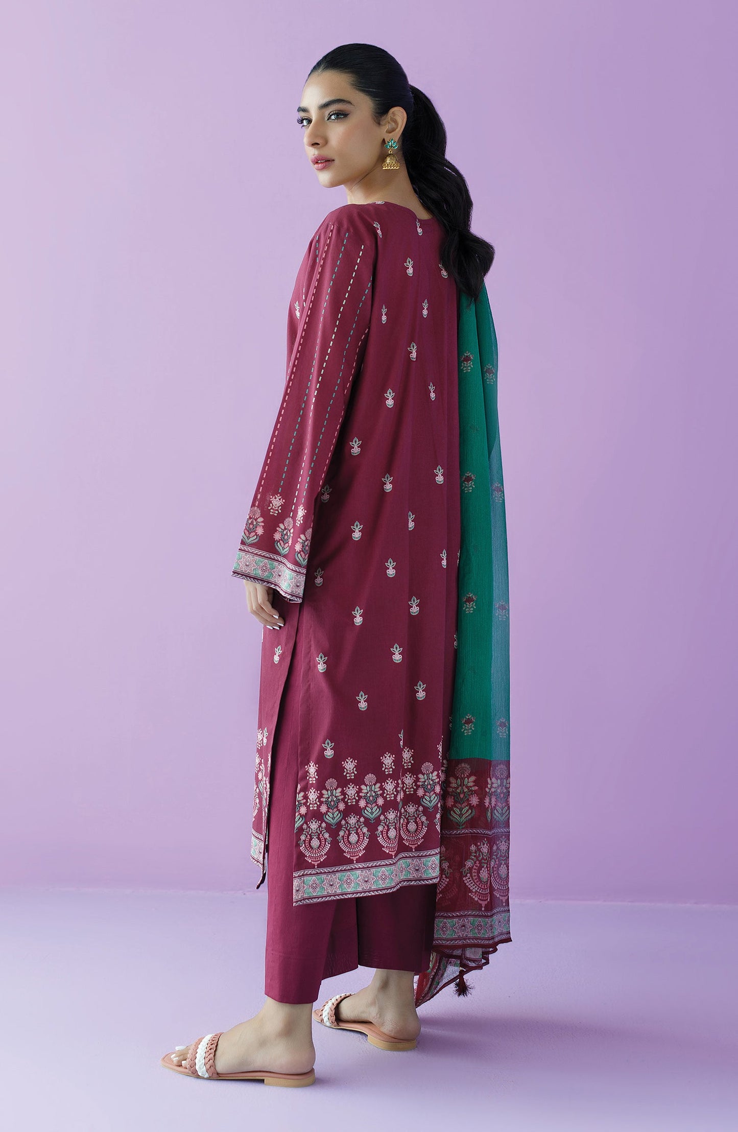 Orient - Unstitched 3 Piece Embroidered Lawn Shirt , Cambric Pant and Chiffon Dupatta