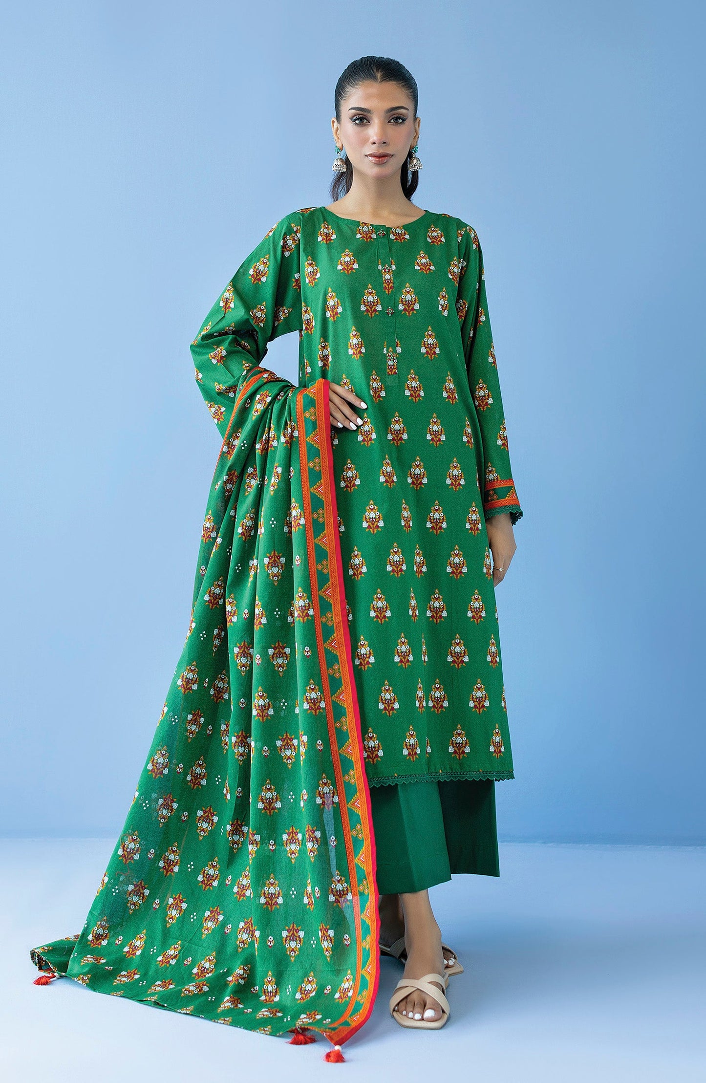 Orient - Unstitched 3 Piece Printed Cambric Shirt , Cambric Pant and Lawn Dupatta