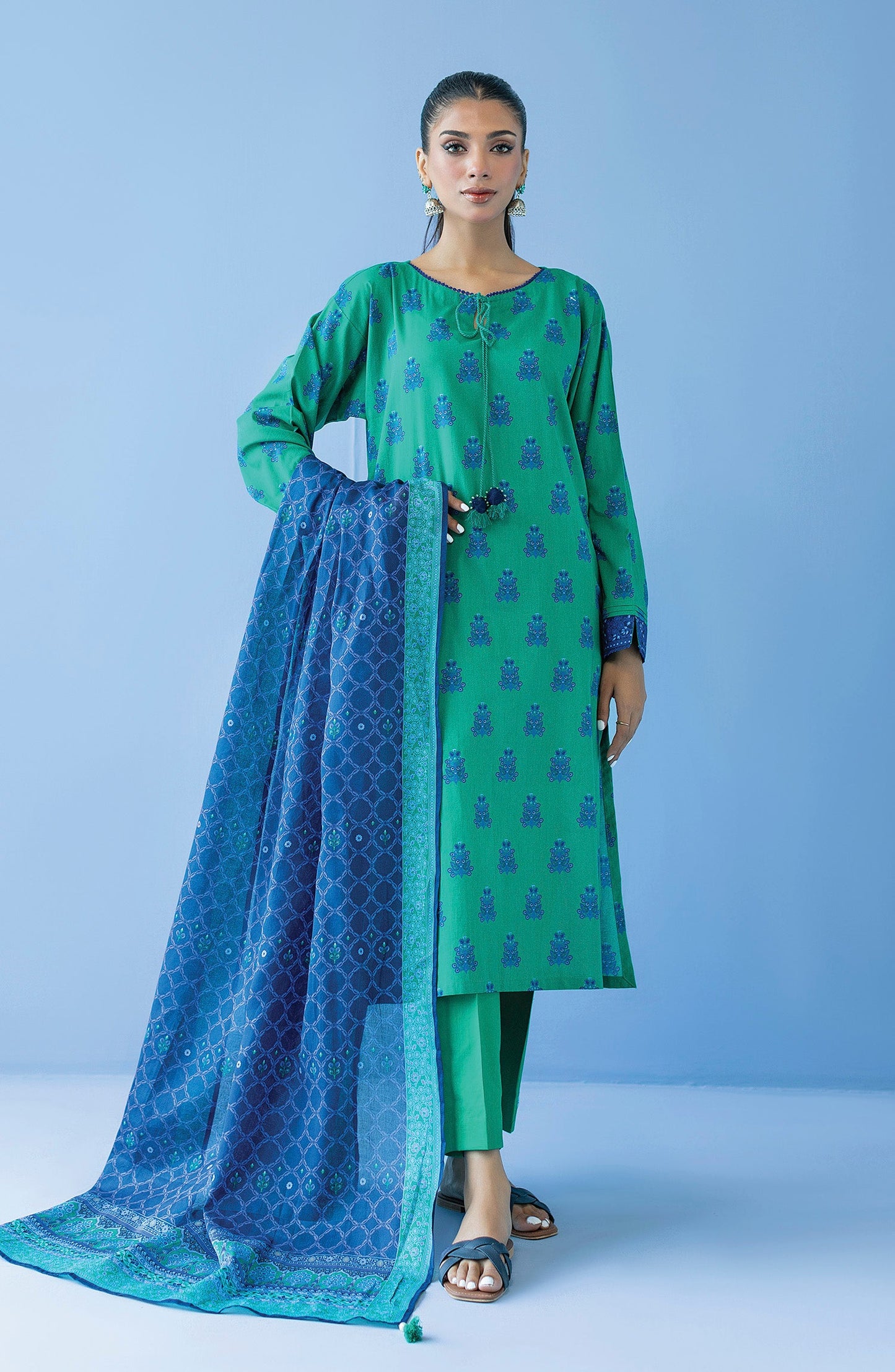 Orient - Unstitched 3 Piece Printed Cambric Shirt , Cambric Pant and Lawn Dupatta