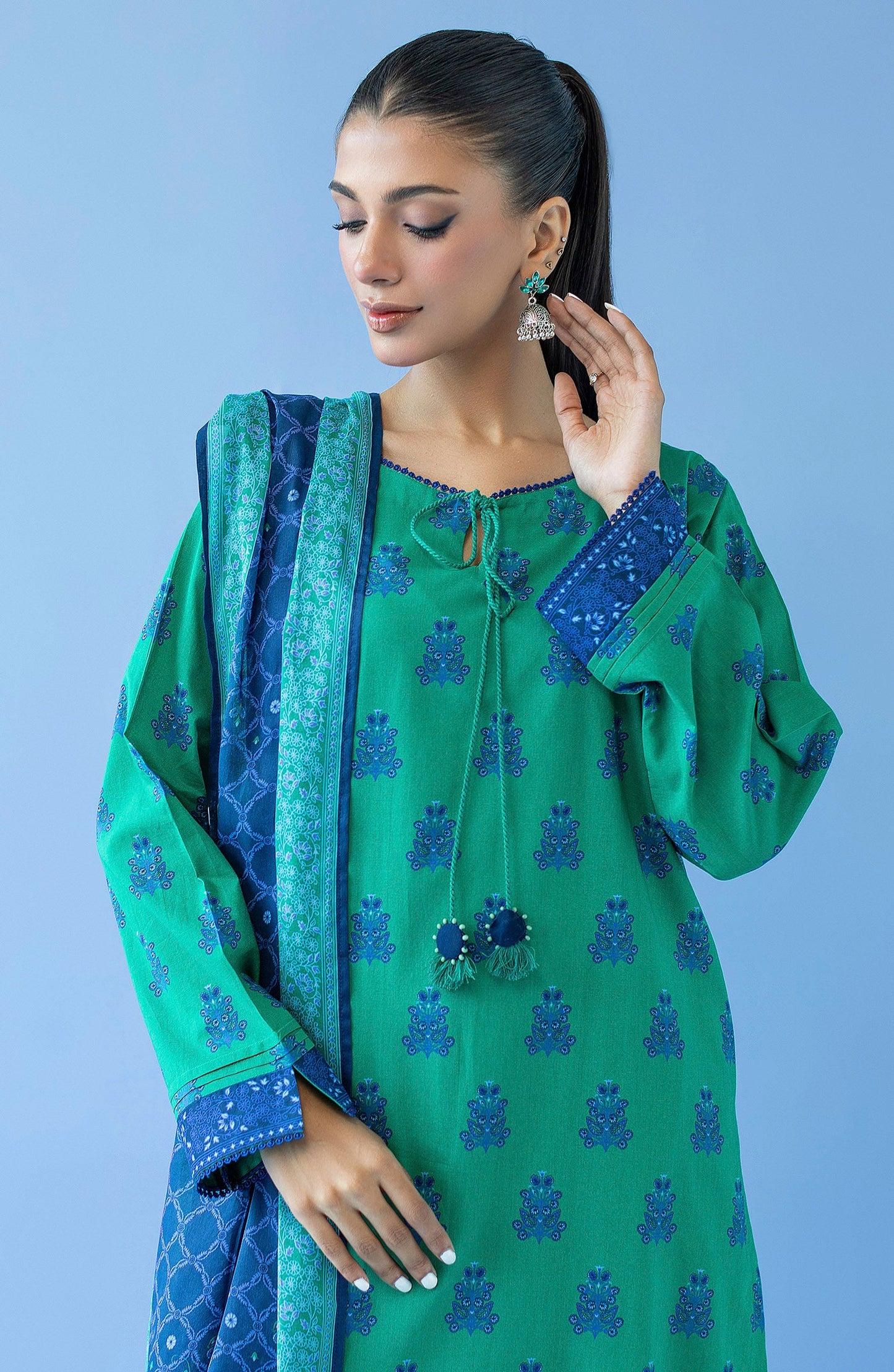 Orient - Unstitched 3 Piece Printed Cambric Shirt , Cambric Pant and Lawn Dupatta