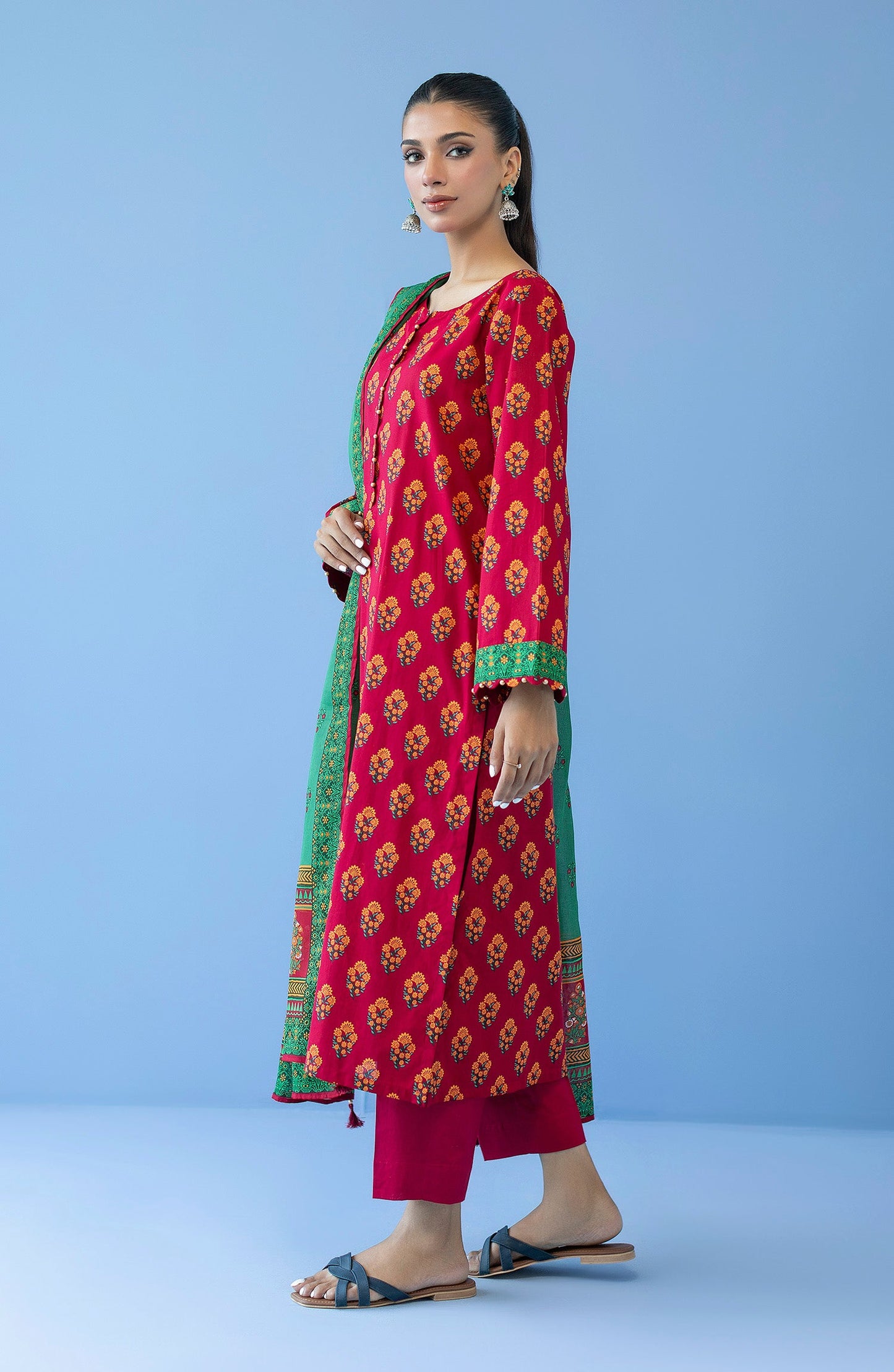 Orient - Unstitched 3 Piece Printed Cambric Shirt , Cambric Pant and Lawn Dupatta
