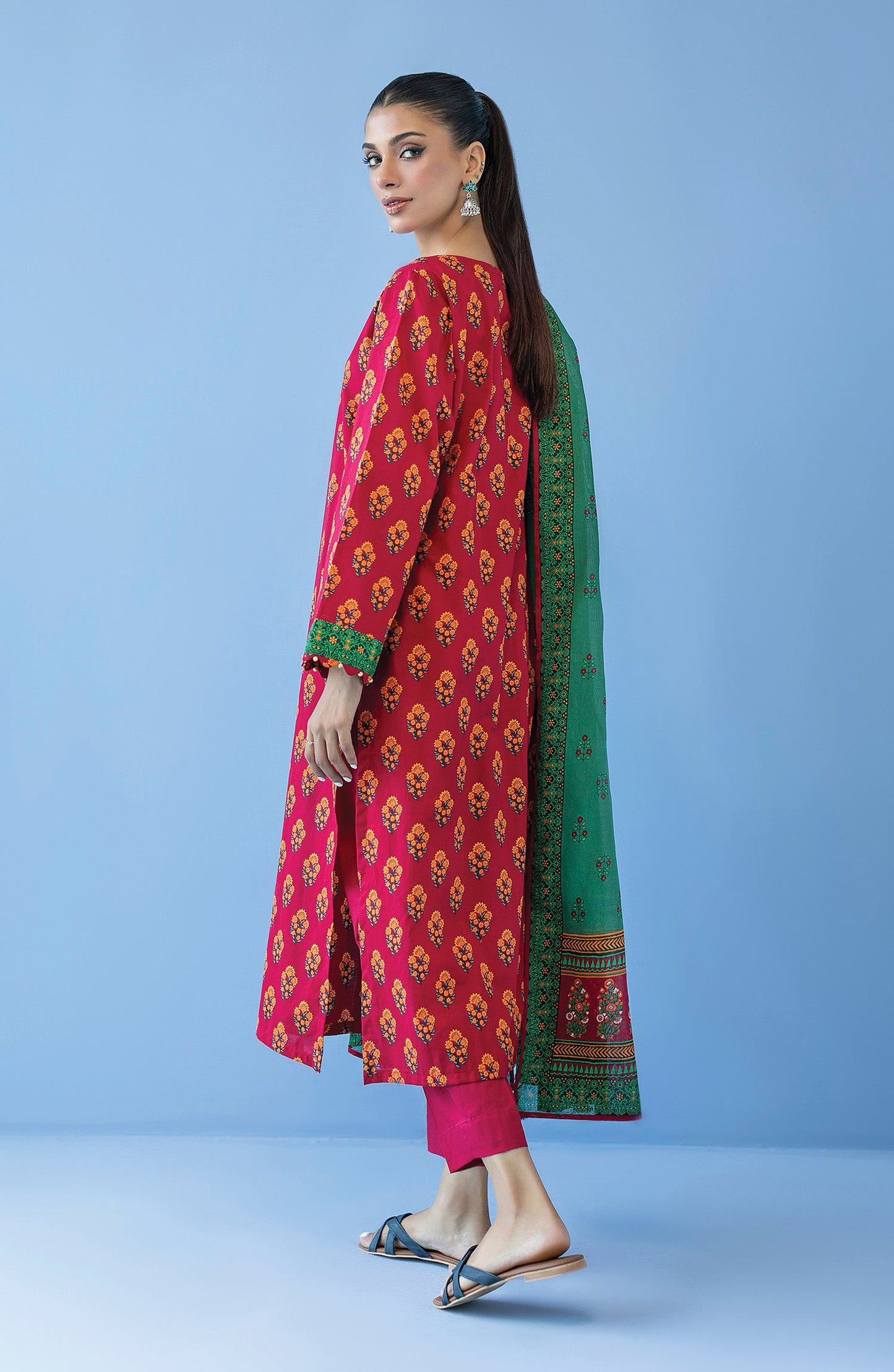 Orient - Unstitched 3 Piece Printed Cambric Shirt , Cambric Pant and Lawn Dupatta