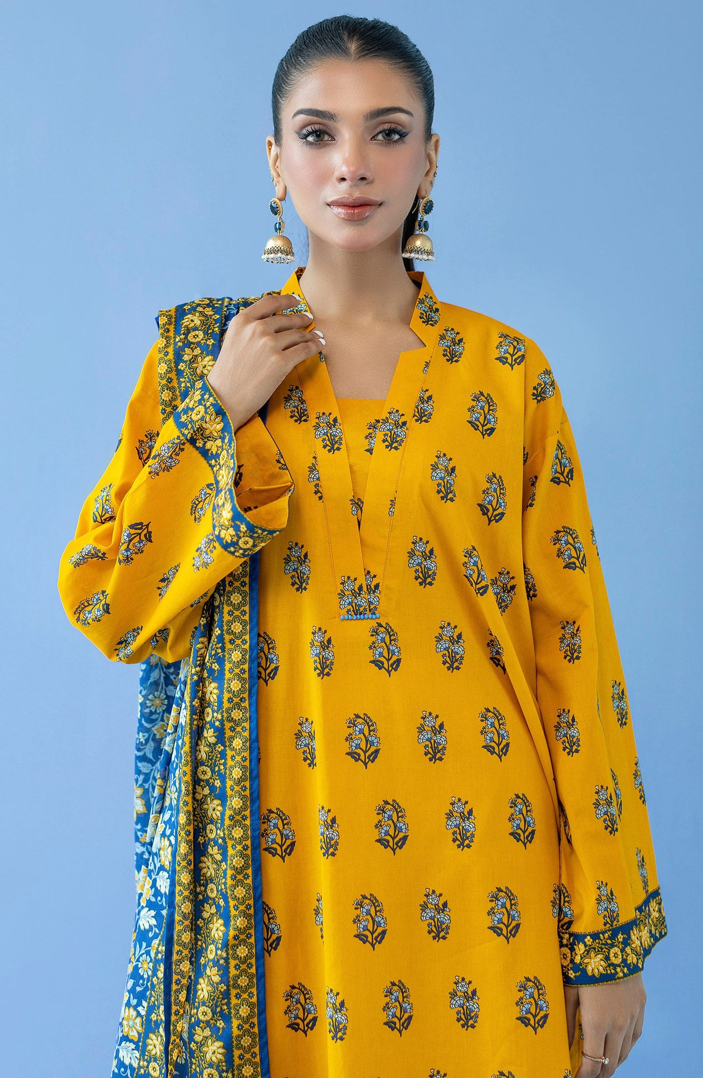 Orient - Unstitched 3 Piece Printed Cambric Shirt , Cambric Pant and Lawn Dupatta