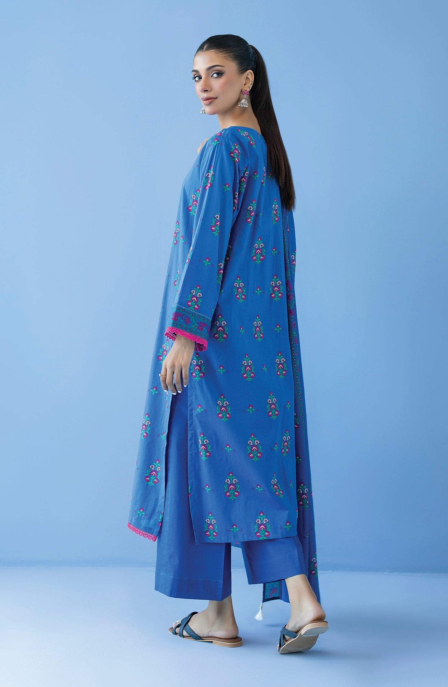 Orient - Unstitched 3 Piece Printed Cambric Shirt , Cambric Pant and Lawn Dupatta