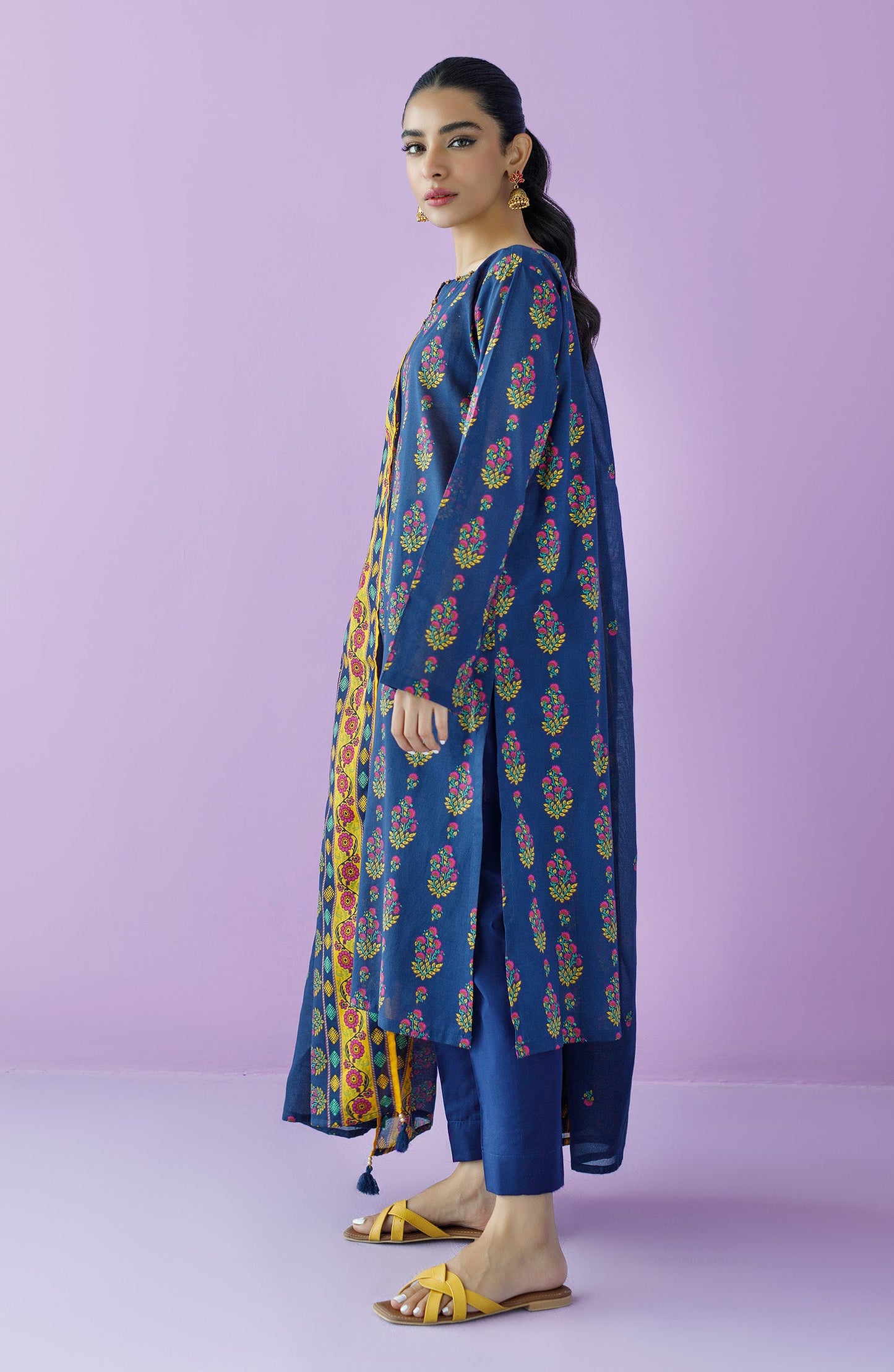 Orient - Stitched 3 Piece Printed Lawn Shirt , Cambric Pant and Lawn Dupatta