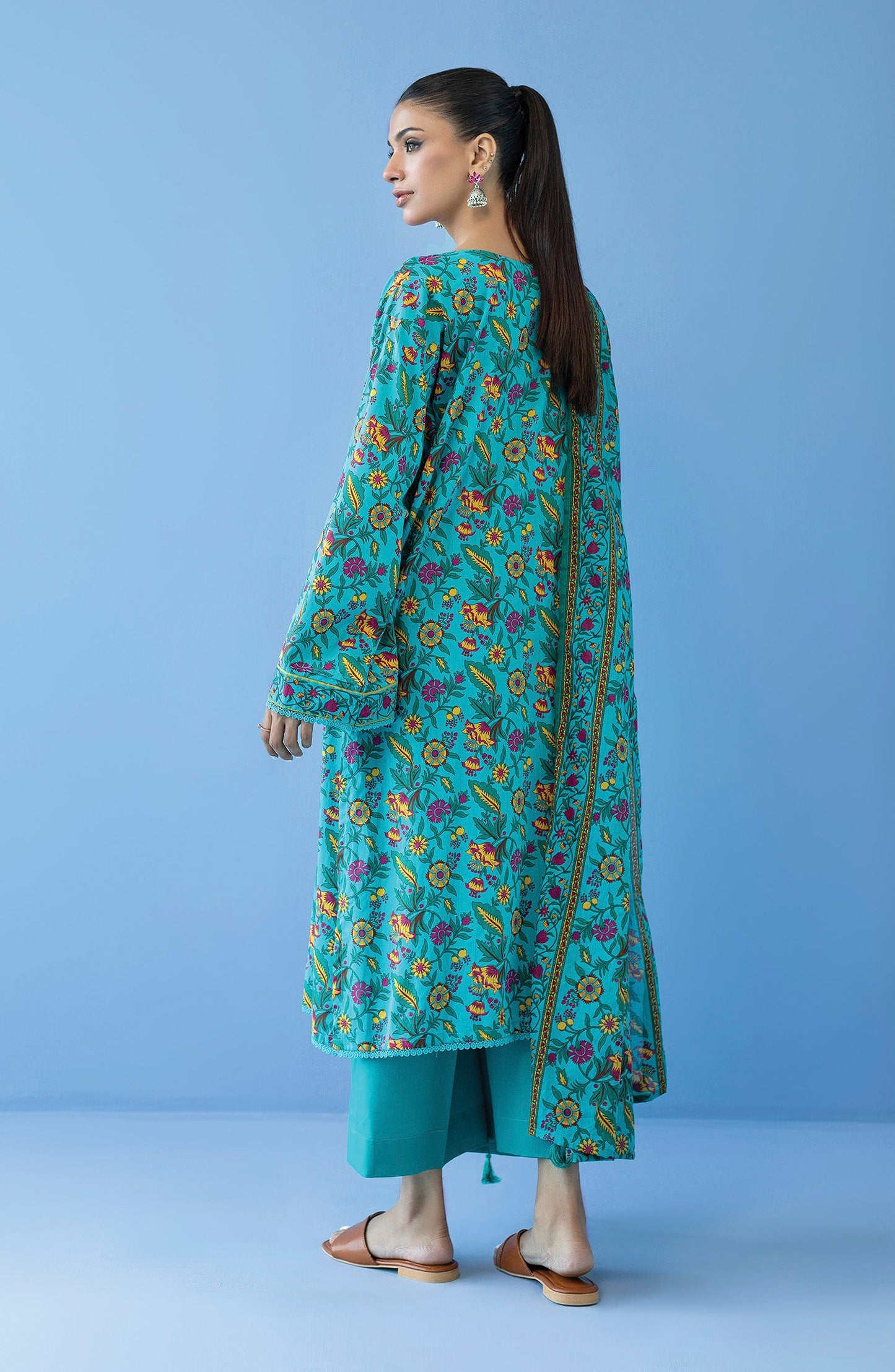 Orient - Unstitched 3 Piece Printed Cambric Shirt , Cambric Pant and Lawn Dupatta