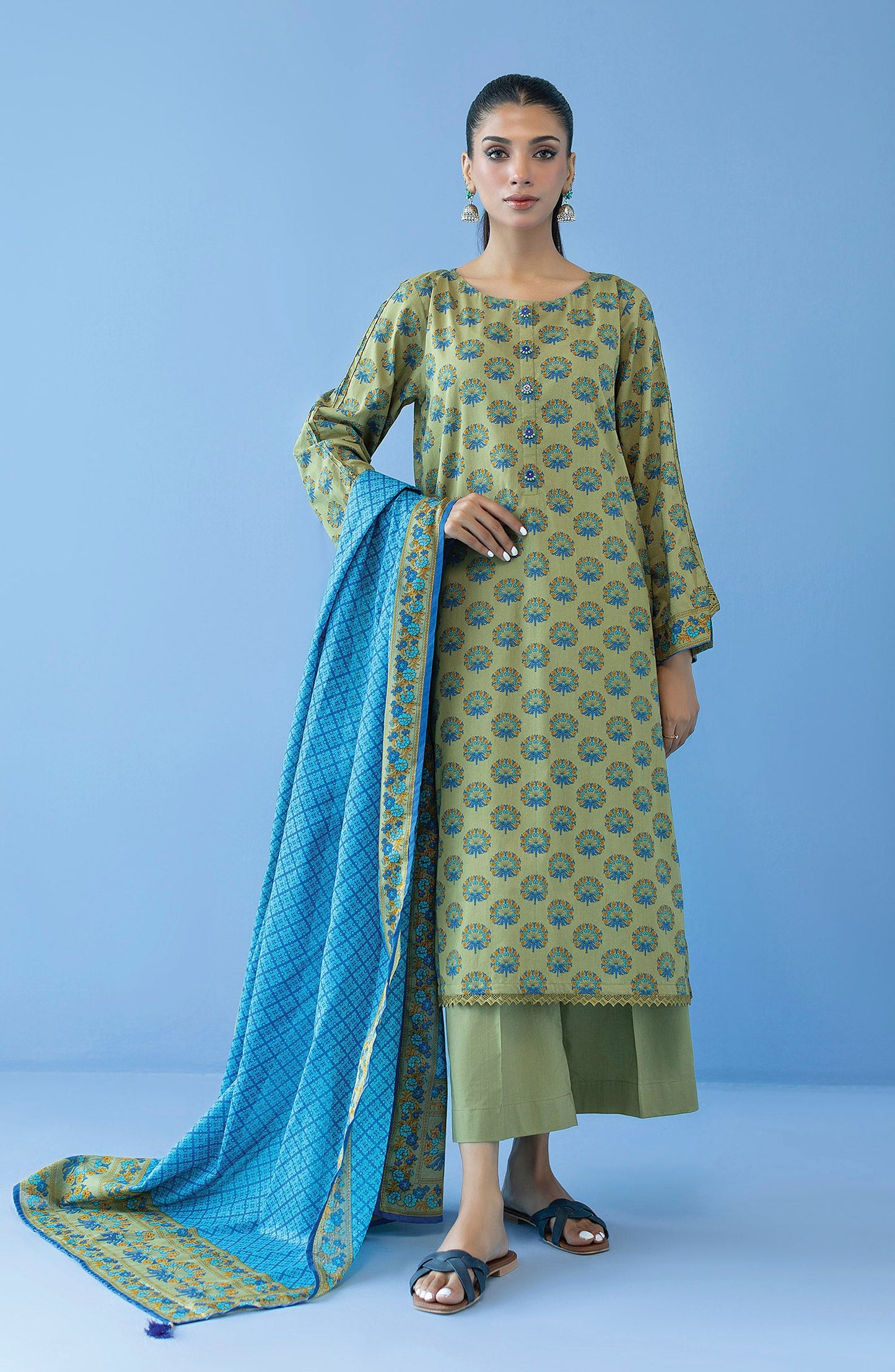 Orient - Unstitched 3 Piece Printed Cambric Shirt , Cambric Pant and Lawn Dupatta