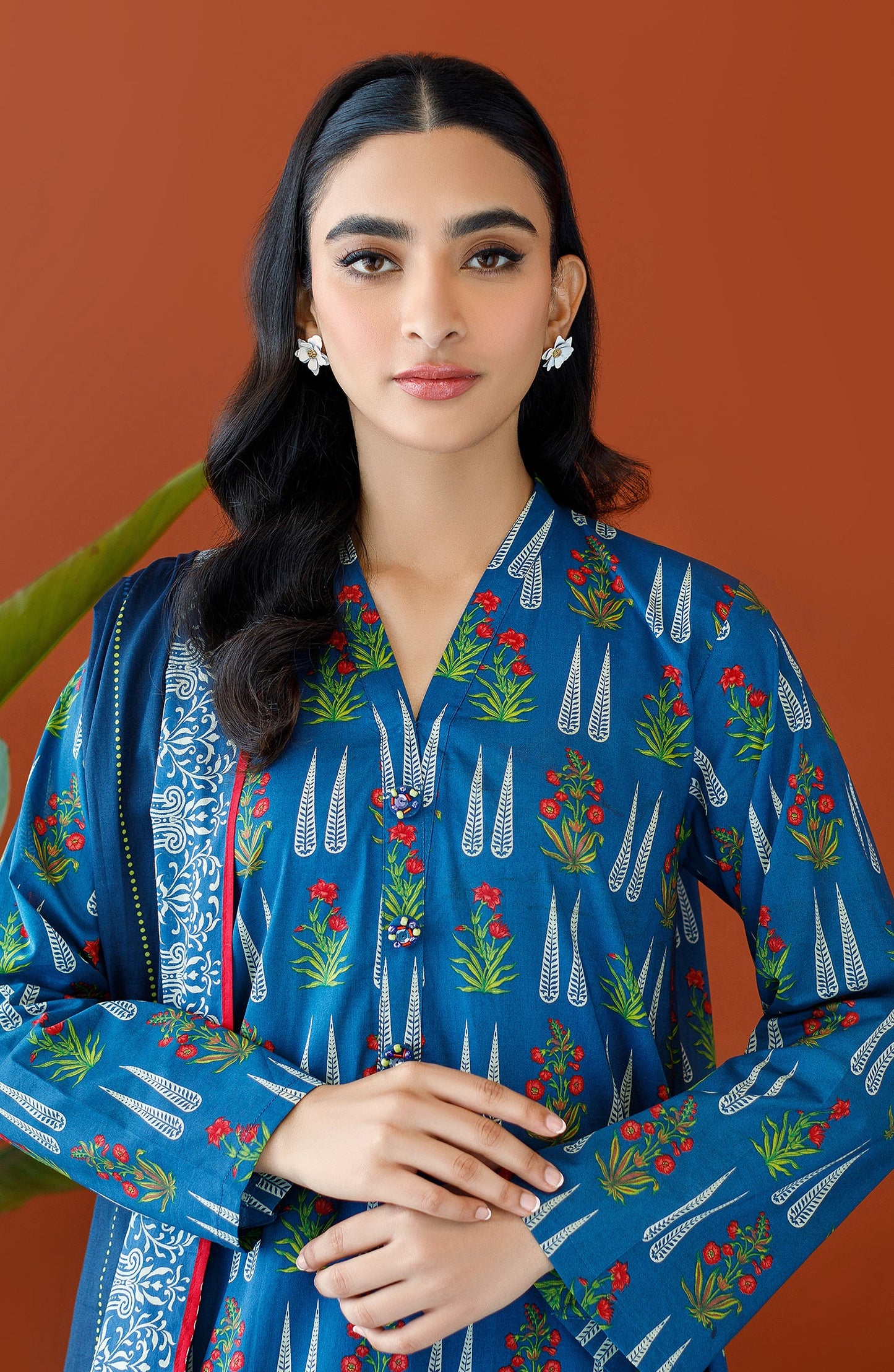 Orient - Unstitched 3 Piece Printed Cambric Shirt , Cambric Pant and Lawn Dupatta