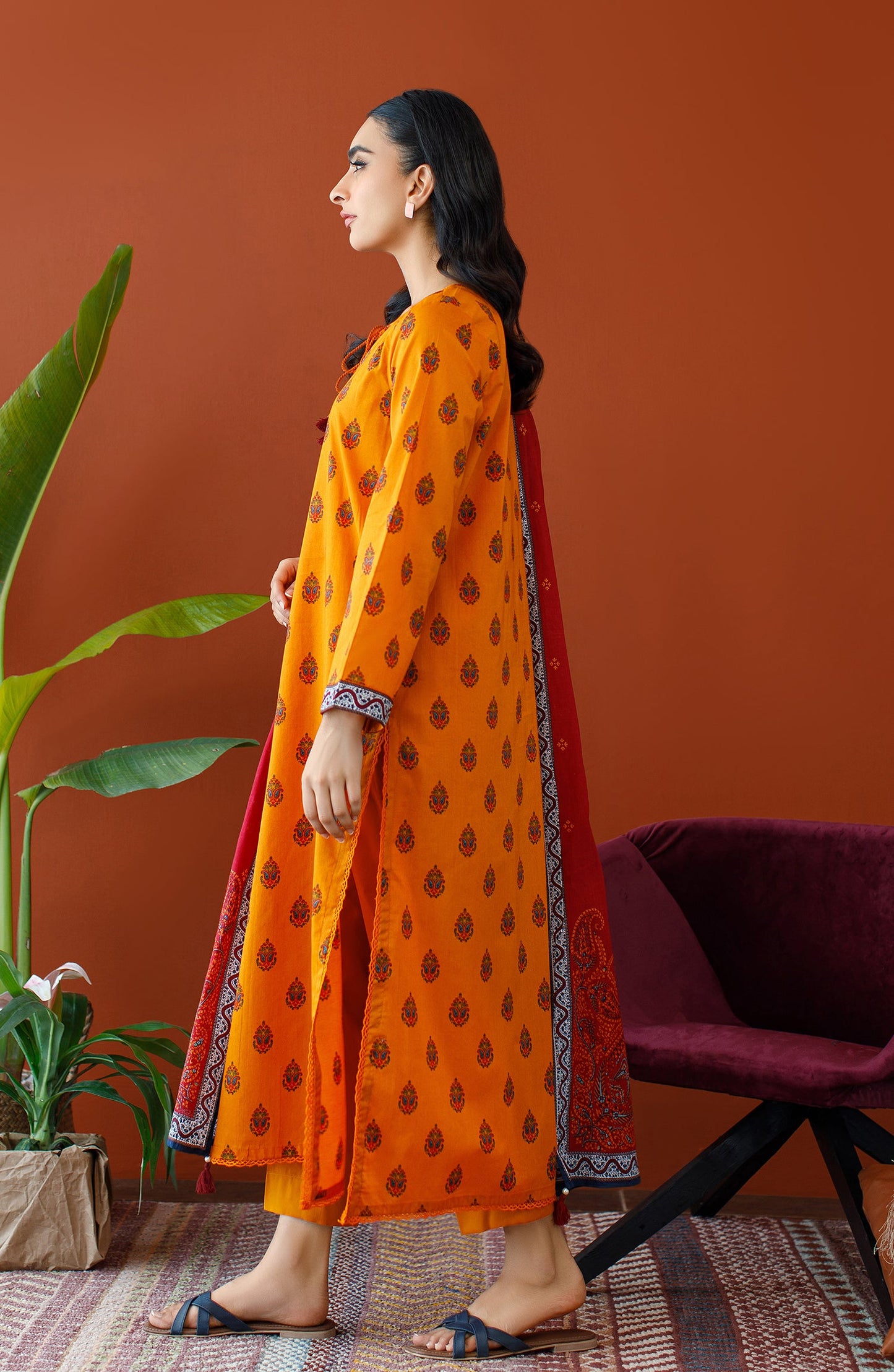 Orient - Unstitched 3 Piece Printed Cambric Shirt , Cambric Pant and Lawn Dupatta