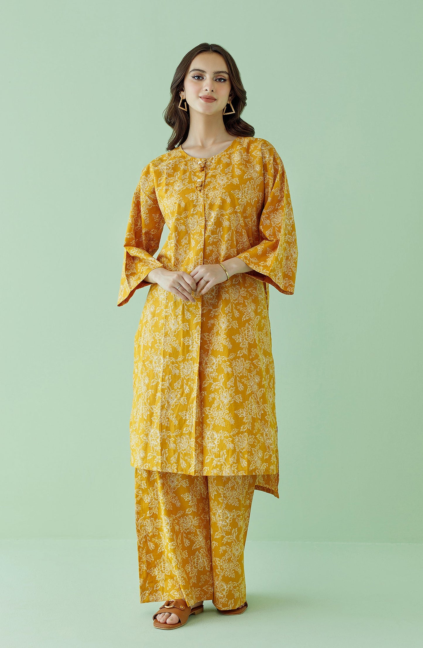 Orient - Unstitched 2 Piece Printed Lawn Shirt and Lawn Pant