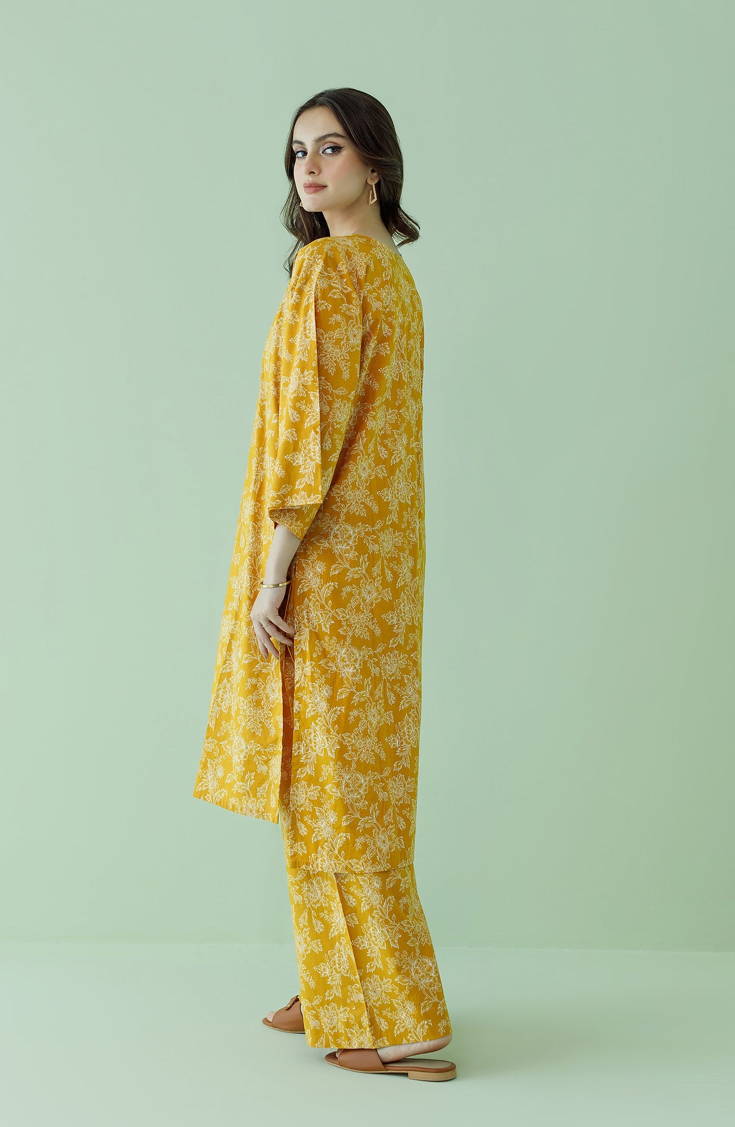 Orient - Unstitched 2 Piece Printed Lawn Shirt and Lawn Pant