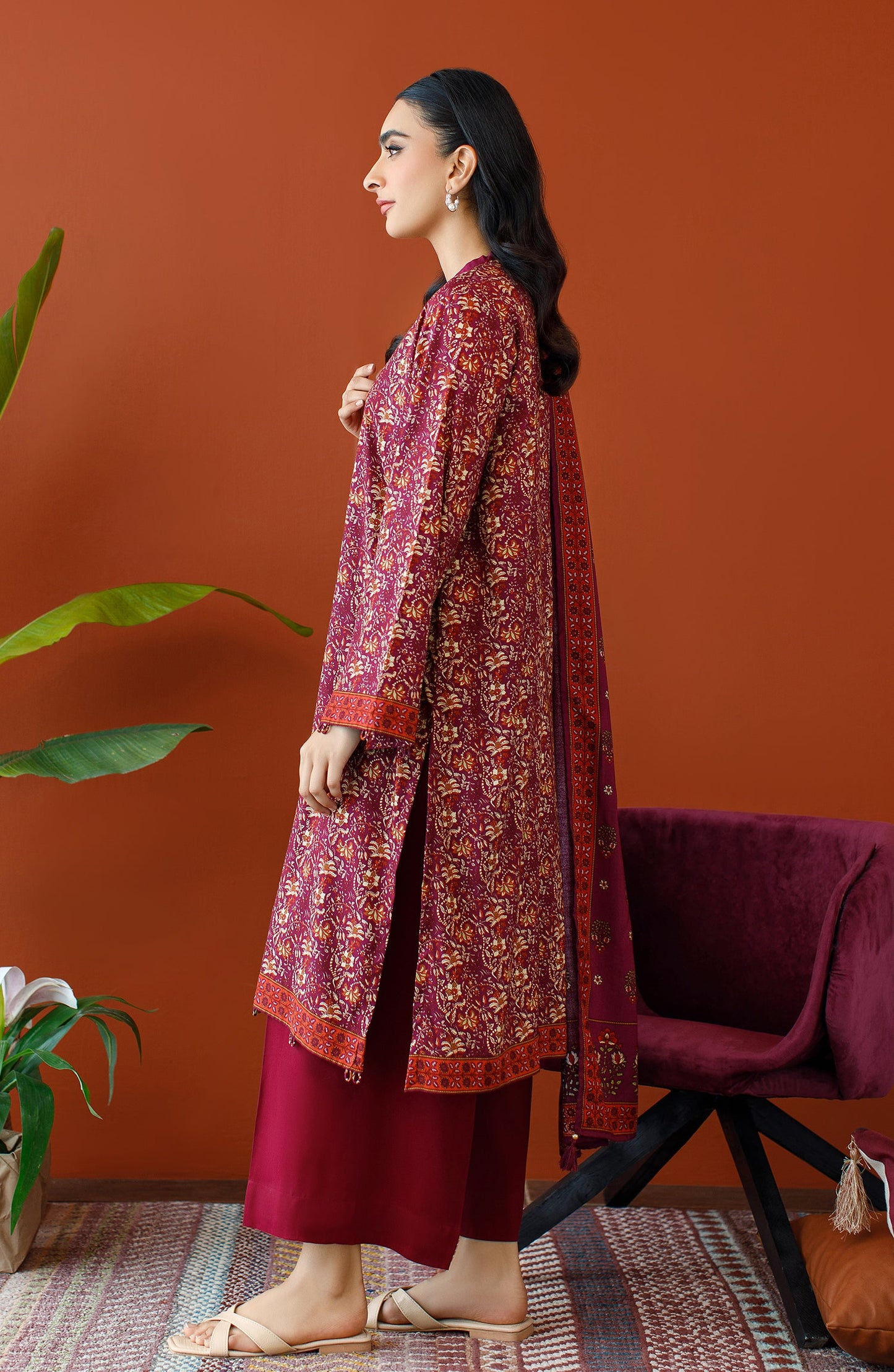 Orient - Unstitched 3 Piece Printed Linen Shirt , Linen Pant and Linen Dupatta