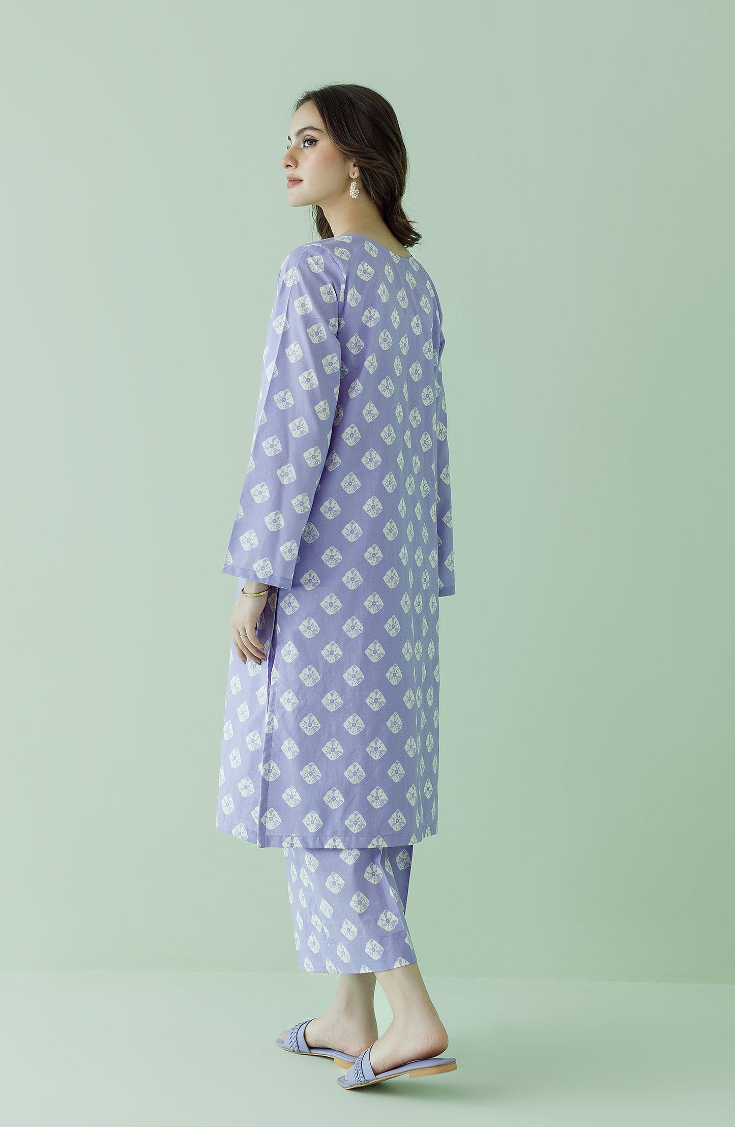 Orient - Unstitched 2 Piece Printed Lawn Shirt and Lawn Pant