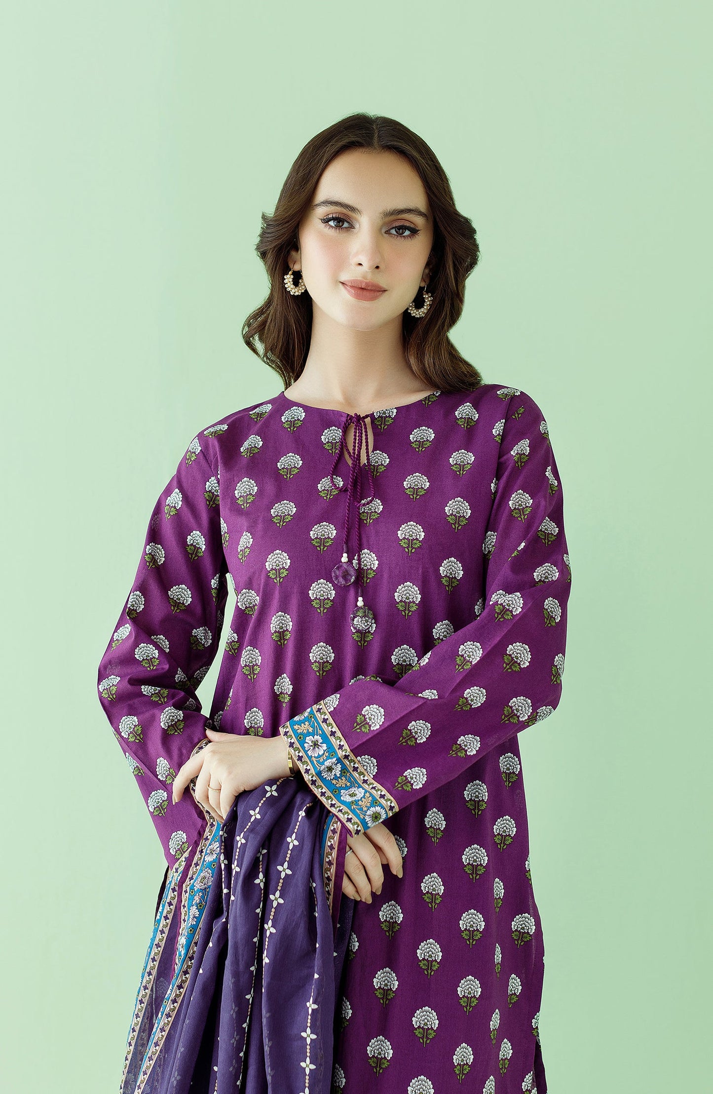 Orient - Unstitched 3 Piece Printed Lawn Shirt , Cambric Pant and Lawn Dupatta