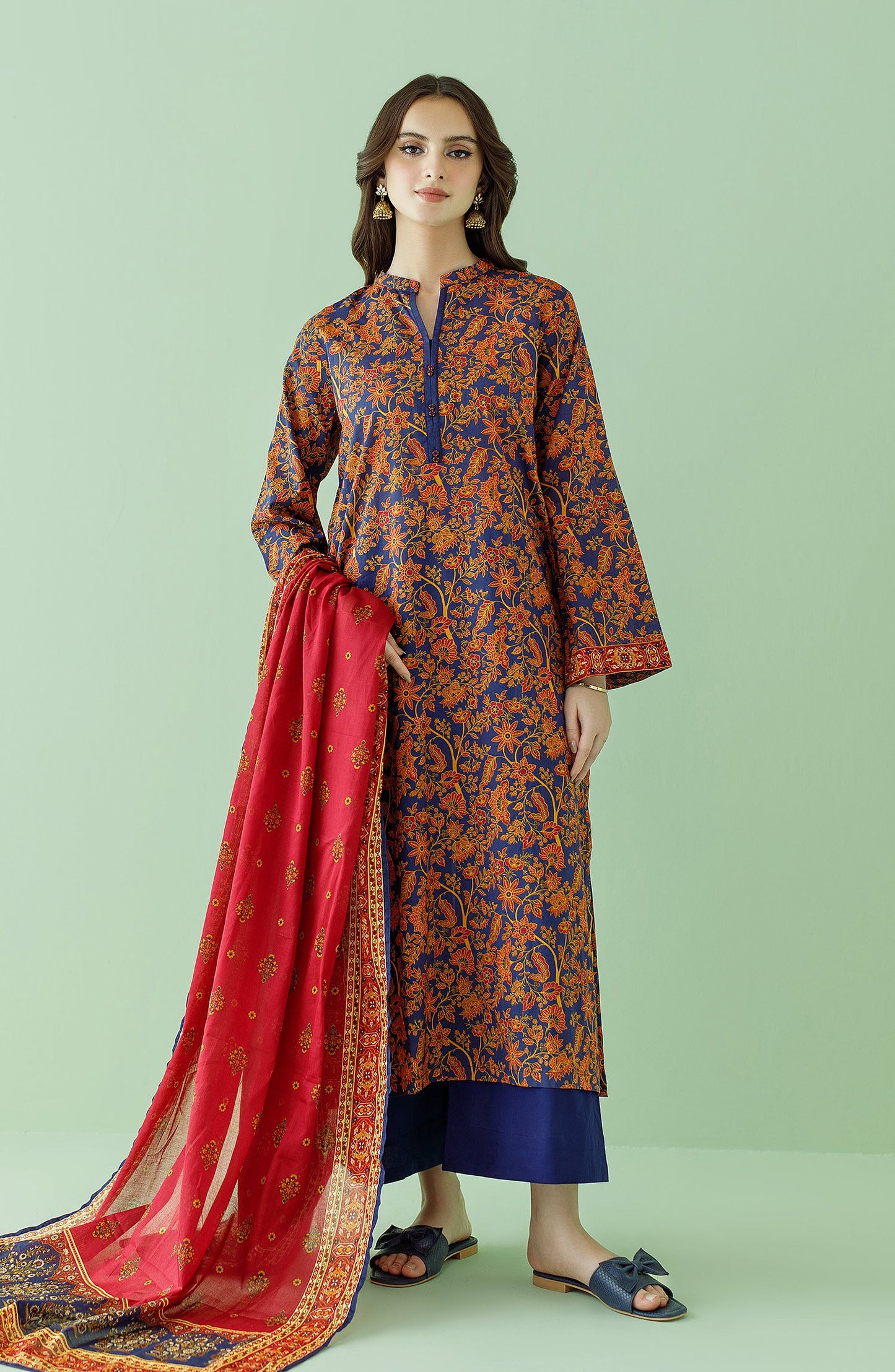 Orient - Unstitched 3 Piece Printed Lawn Shirt , Cambric Pant and Lawn Dupatta