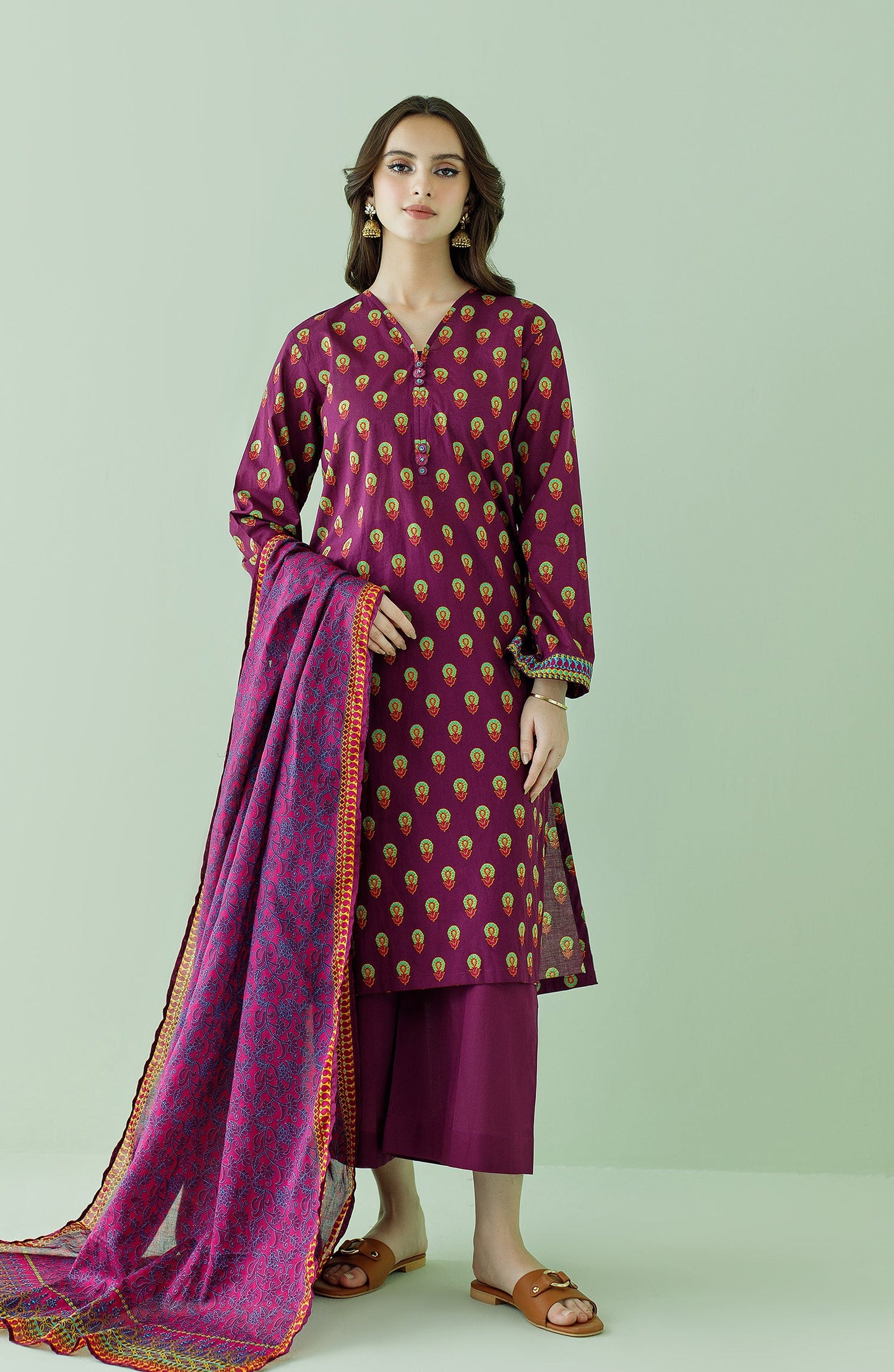 Orient - Unstitched 3 Piece Printed Lawn Shirt , Cambric Pant and Lawn Dupatta