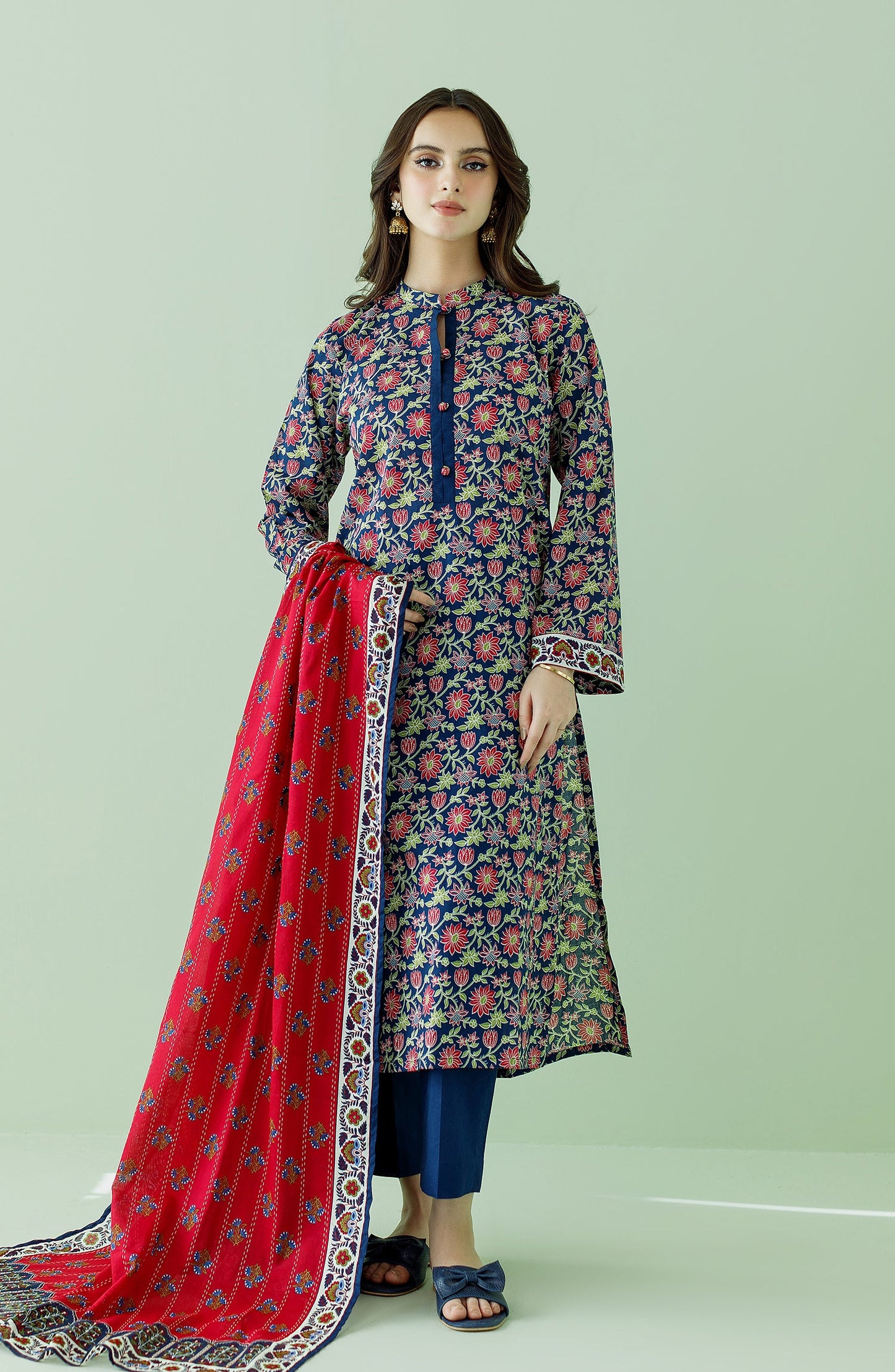 Orient - Unstitched 3 Piece Printed Lawn Shirt , Cambric Pant and Lawn Dupatta