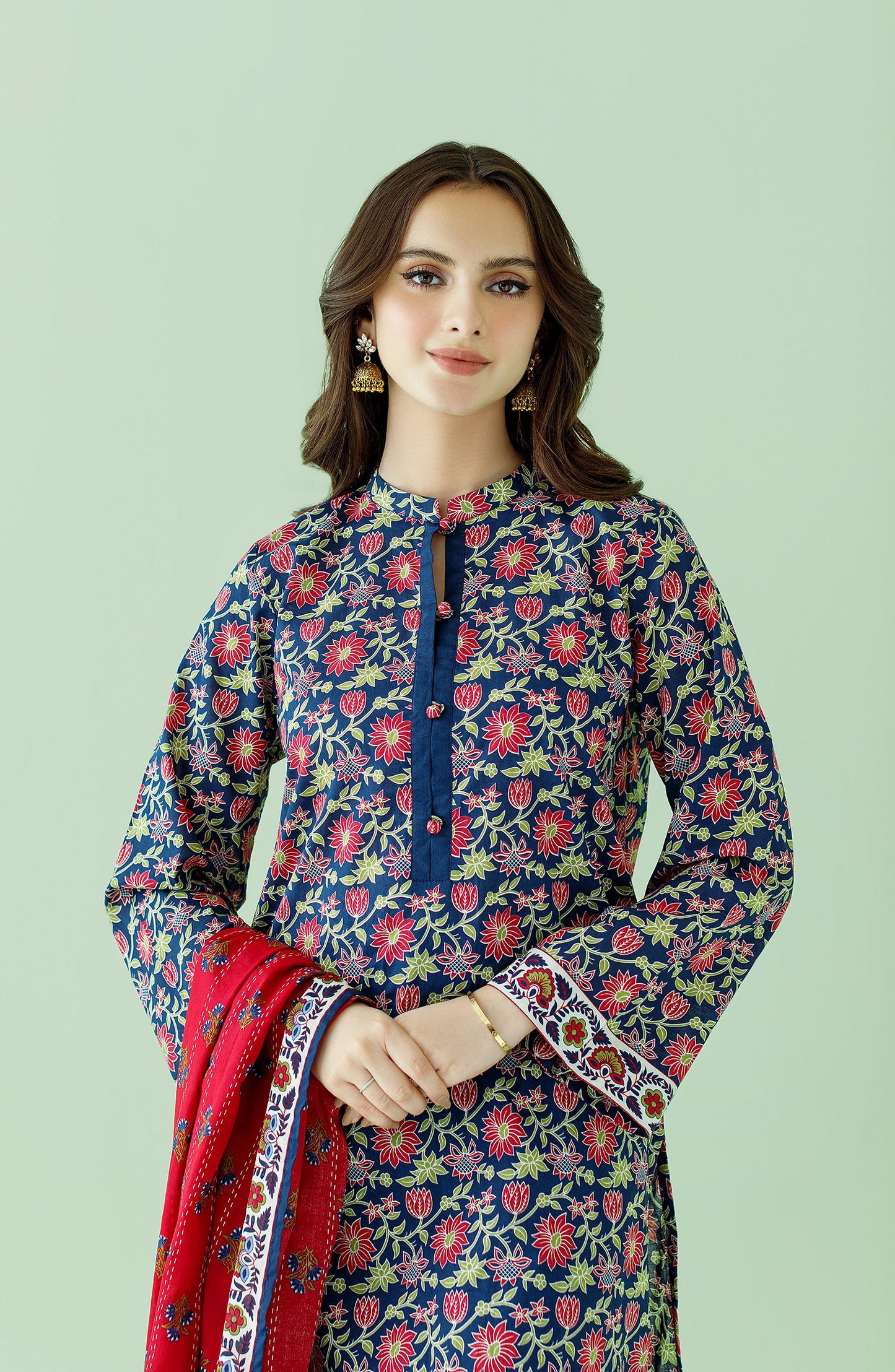 Orient - Unstitched 3 Piece Printed Lawn Shirt , Cambric Pant and Lawn Dupatta