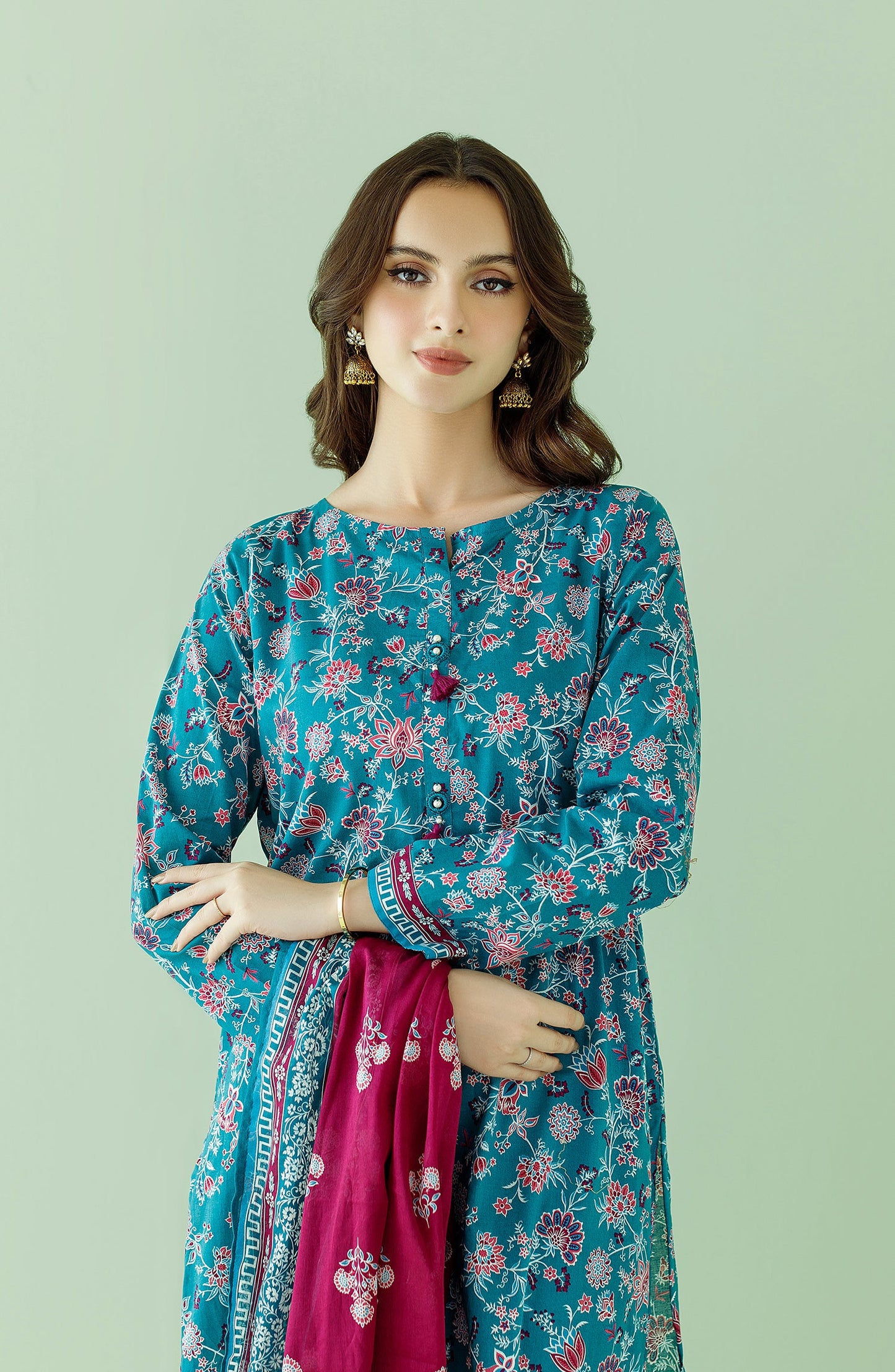 Orient - Unstitched 3 Piece Printed Lawn Shirt , Cambric Pant and Lawn Dupatta