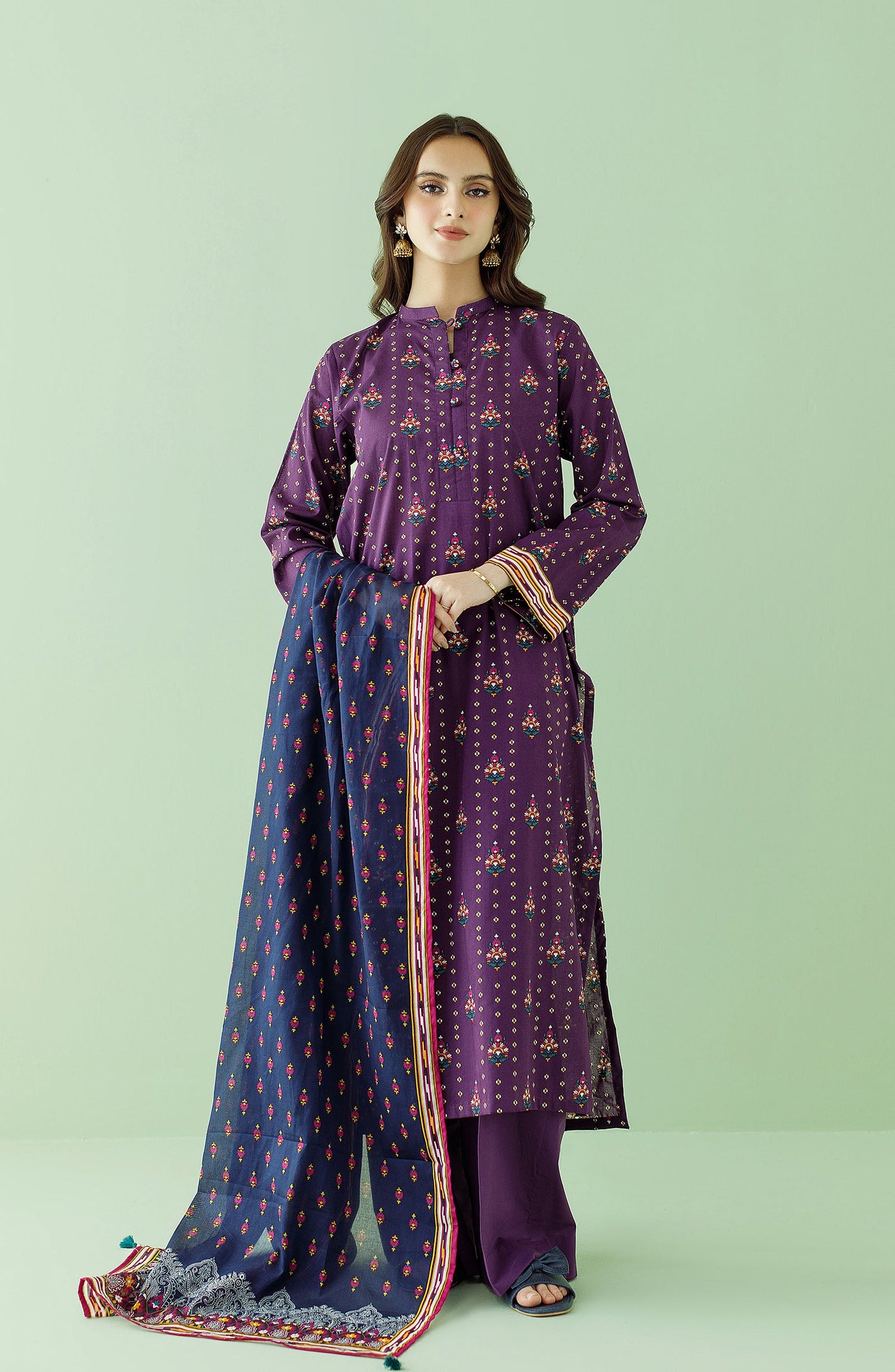 Orient - Unstitched 3 Piece Printed Lawn Shirt , Cambric Pant and Lawn Dupatta