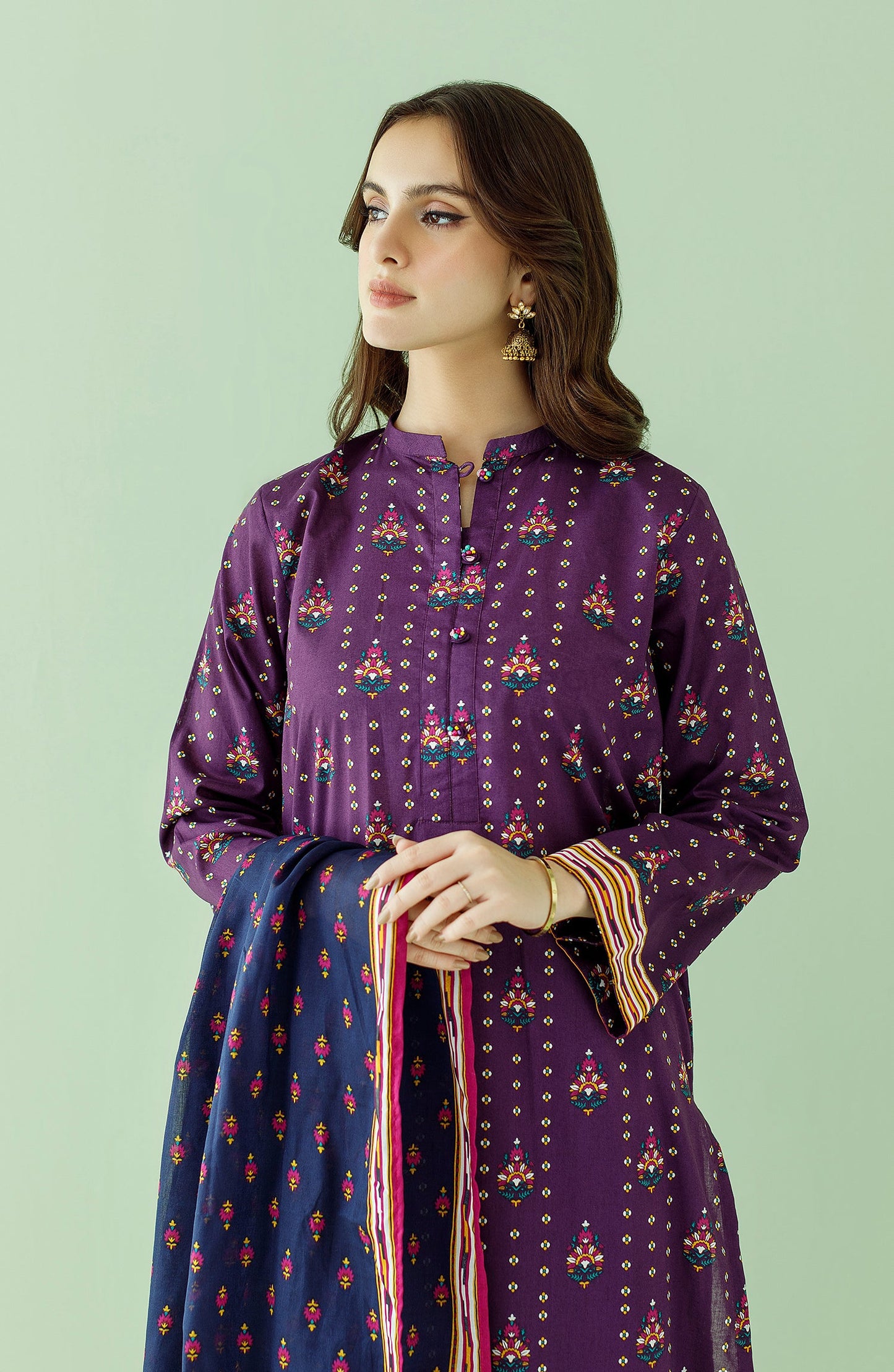 Orient - Unstitched 3 Piece Printed Lawn Shirt , Cambric Pant and Lawn Dupatta
