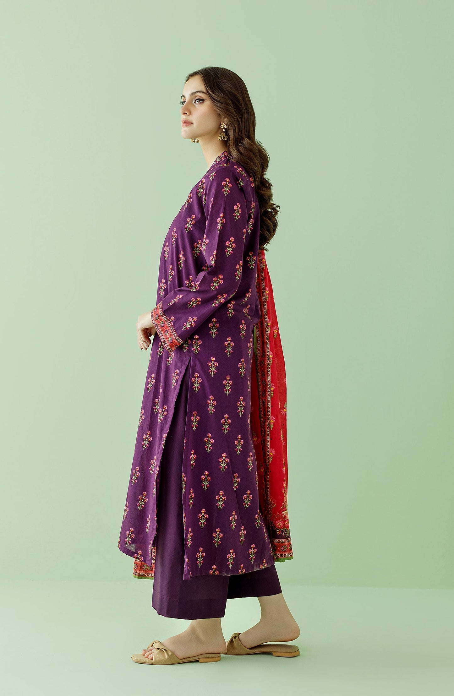 Orient - Unstitched 3 Piece Printed Lawn Shirt , Cambric Pant and Lawn Dupatta