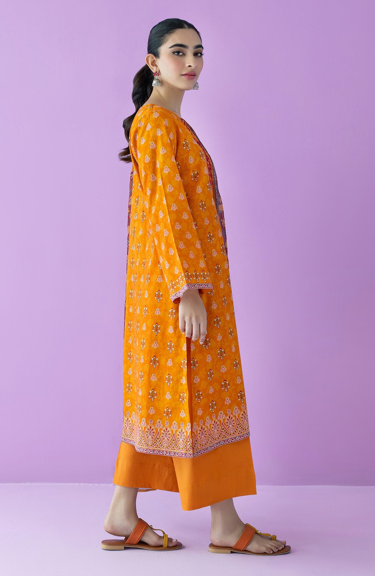 Orient - Unstitched 3 Piece Embroidered Lawn Shirt , Cambric Pant and Chiffon Dupatta