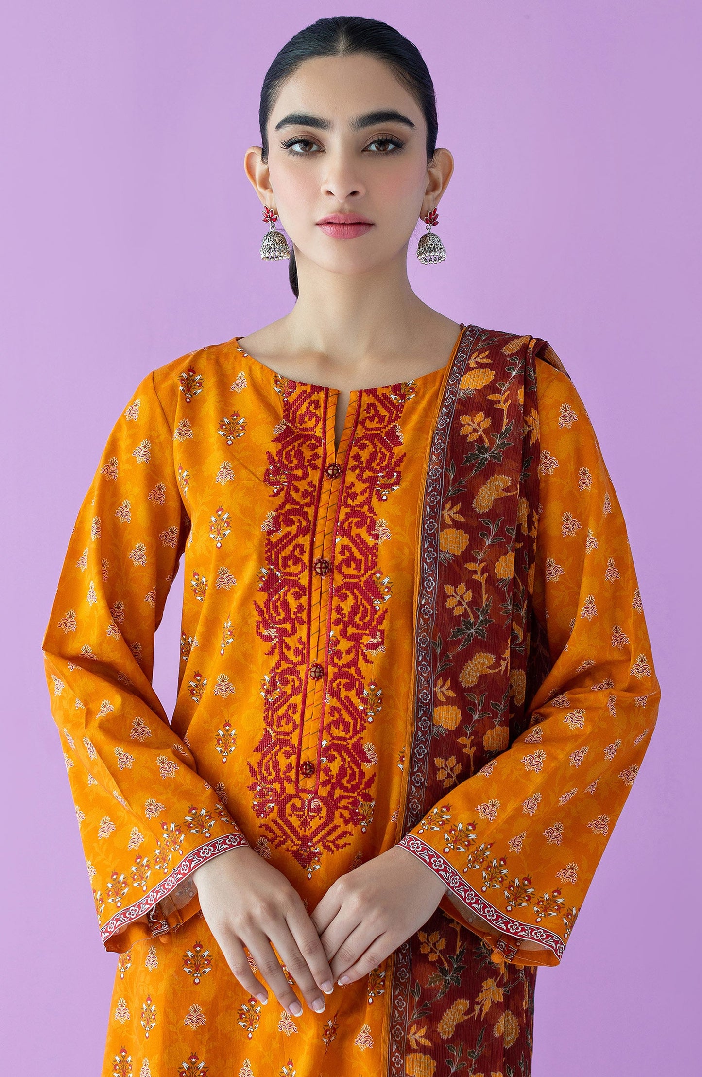 Orient - Unstitched 3 Piece Embroidered Lawn Shirt , Cambric Pant and Chiffon Dupatta