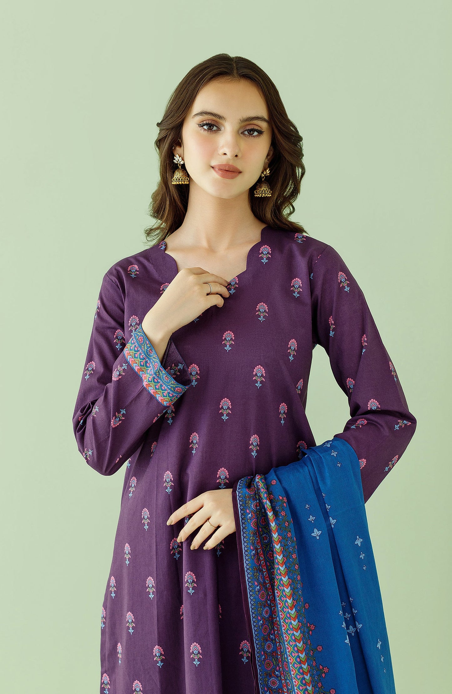 Orient - Unstitched 3 Piece Printed Lawn Shirt , Cambric Pant and Lawn Dupatta