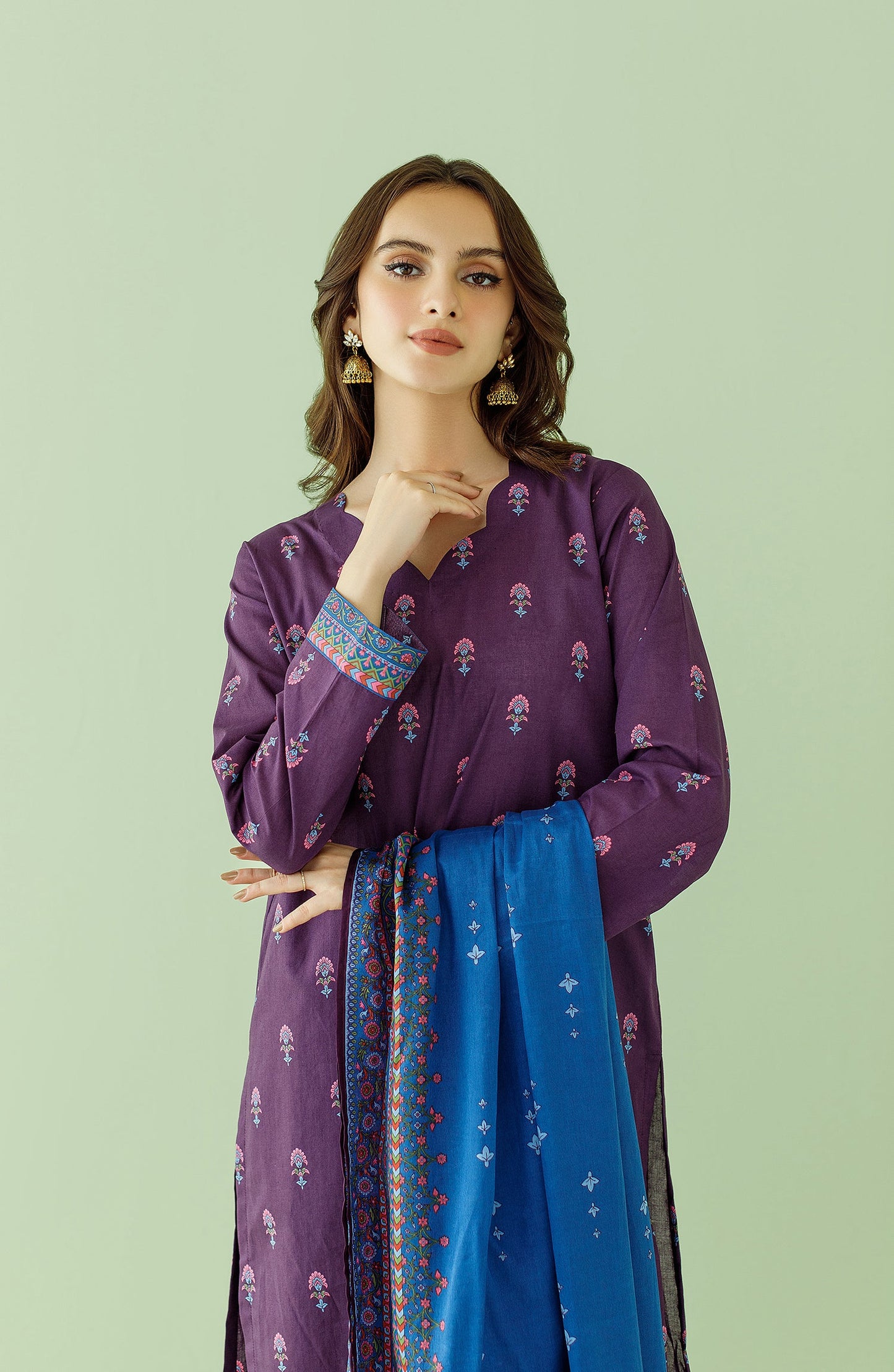 Orient - Unstitched 3 Piece Printed Lawn Shirt , Cambric Pant and Lawn Dupatta