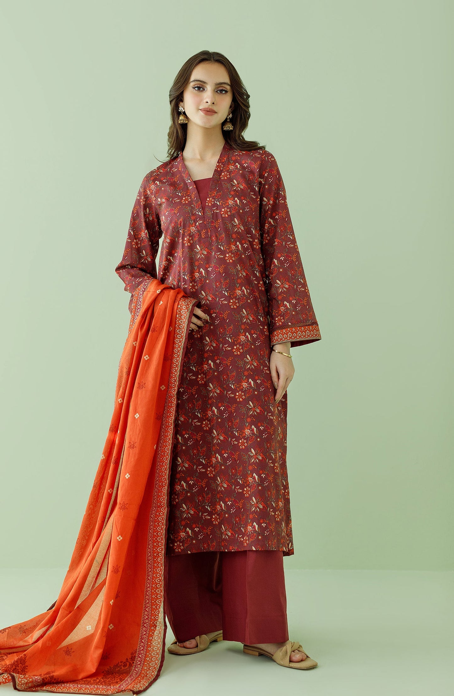 Orient - Unstitched 3 Piece Printed Lawn Shirt , Cambric Pant and Lawn Dupatta