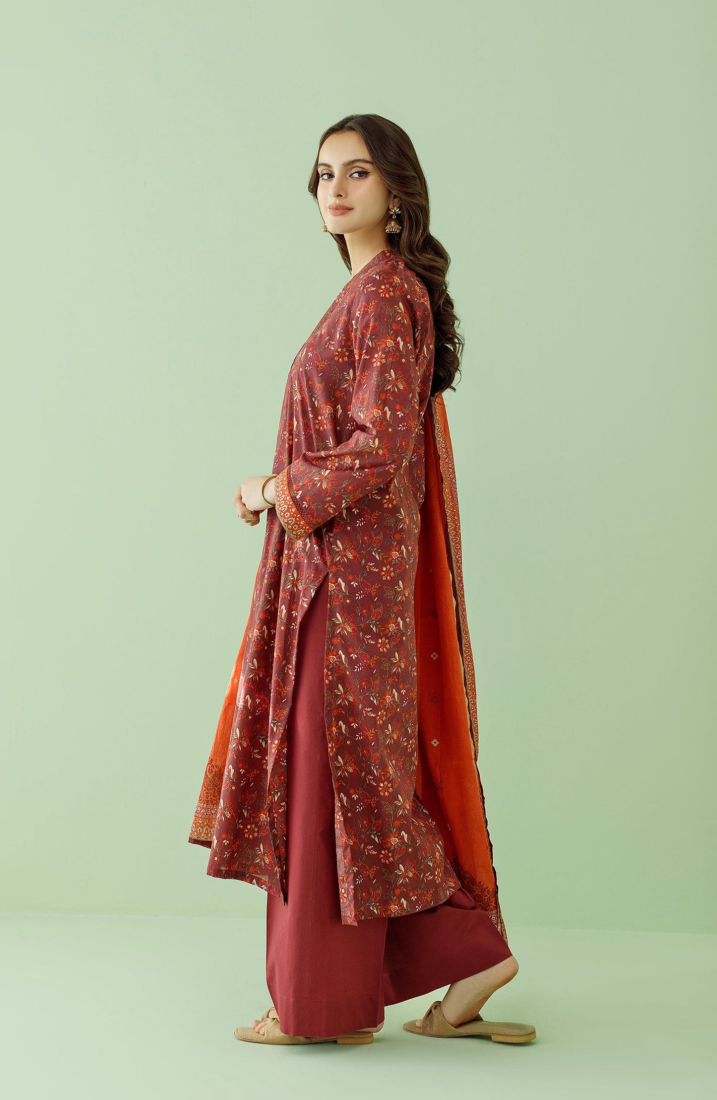 Orient - Unstitched 3 Piece Printed Lawn Shirt , Cambric Pant and Lawn Dupatta