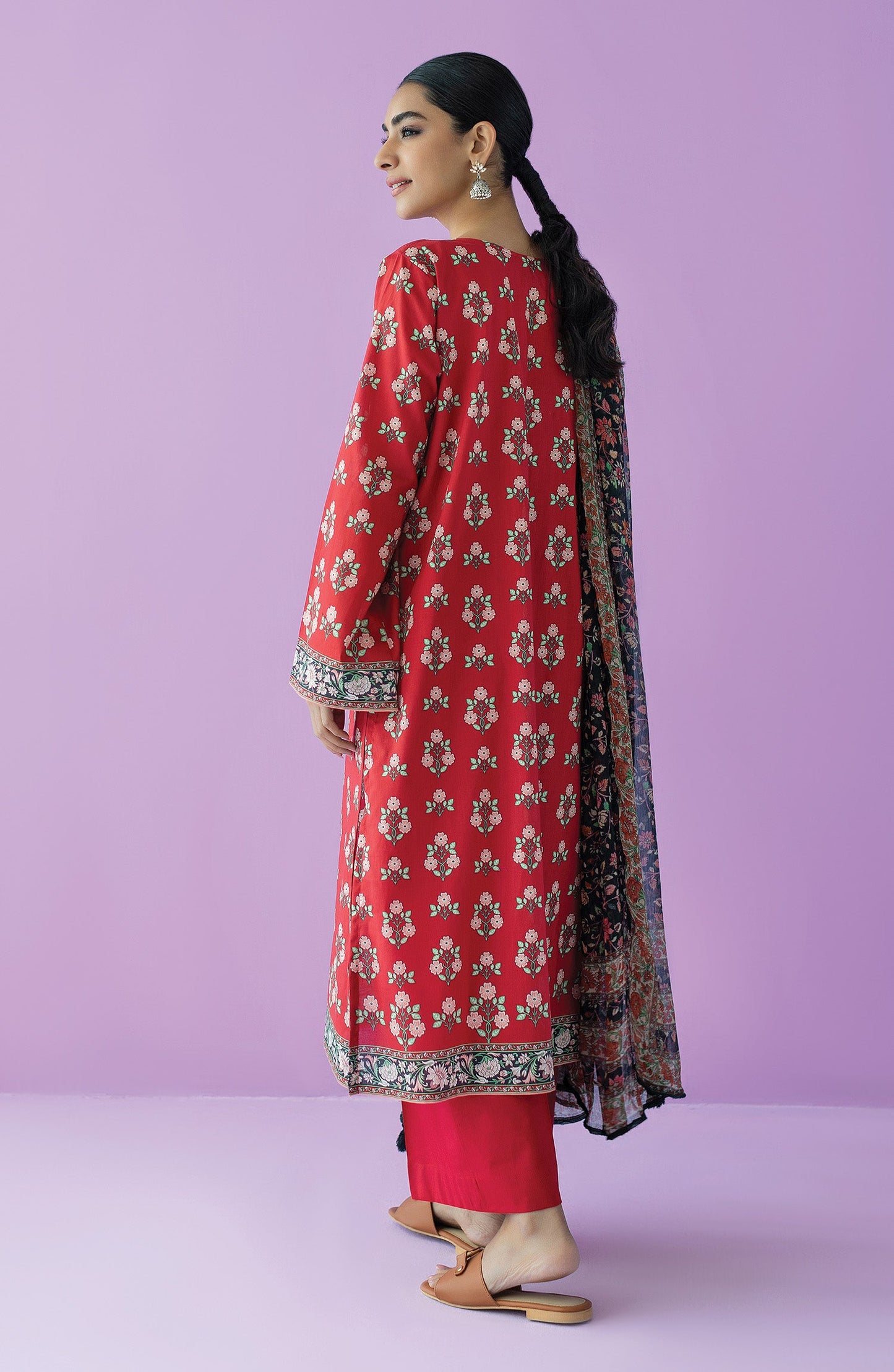 Orient - Unstitched 3 Piece Embroidered Lawn Shirt , Cambric Pant and Chiffon Dupatta