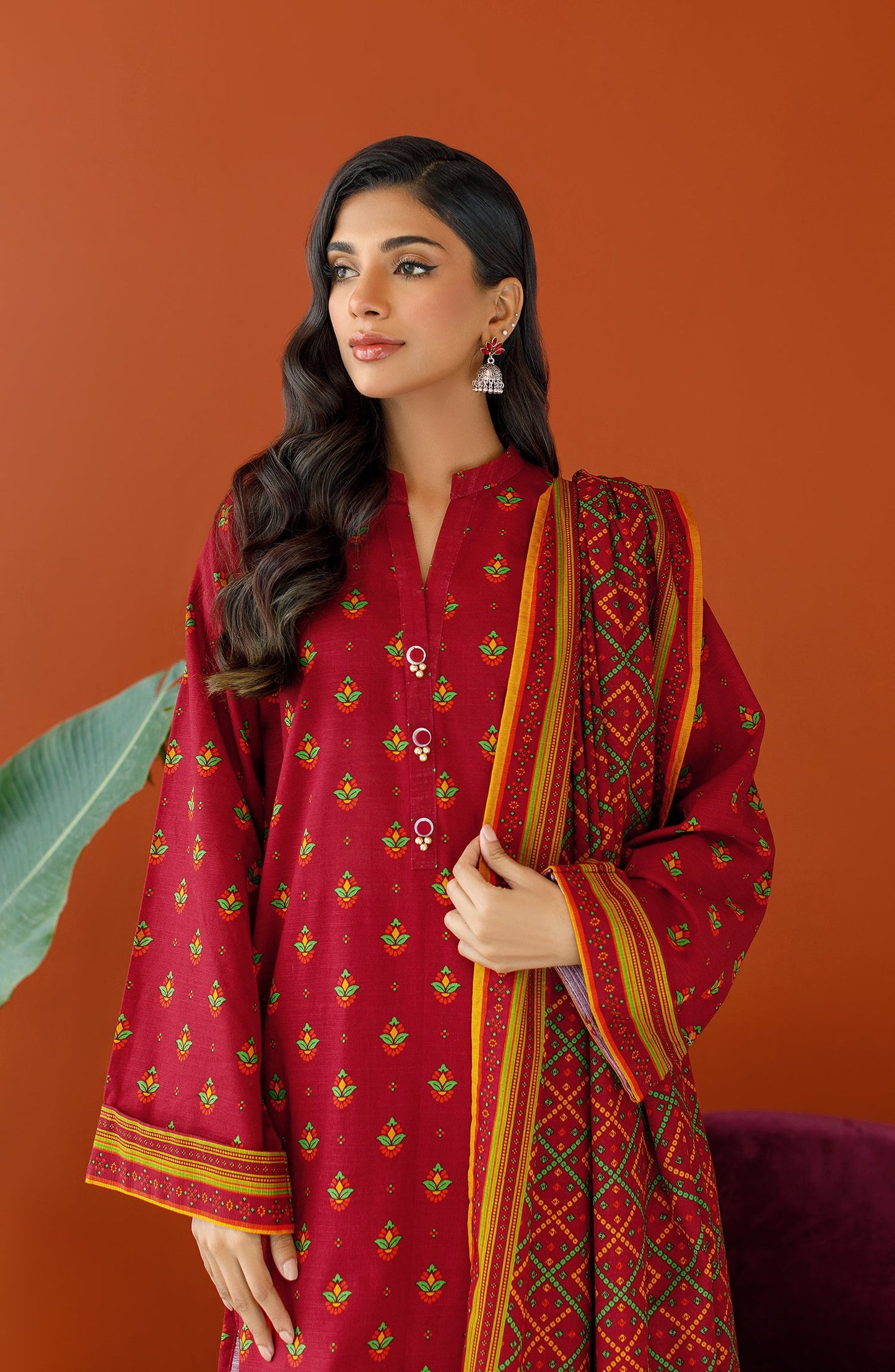 Orient - Unstitched 3 Piece Printed Khaddar Shirt , Khaddar Pant and Khaddar Dupatta