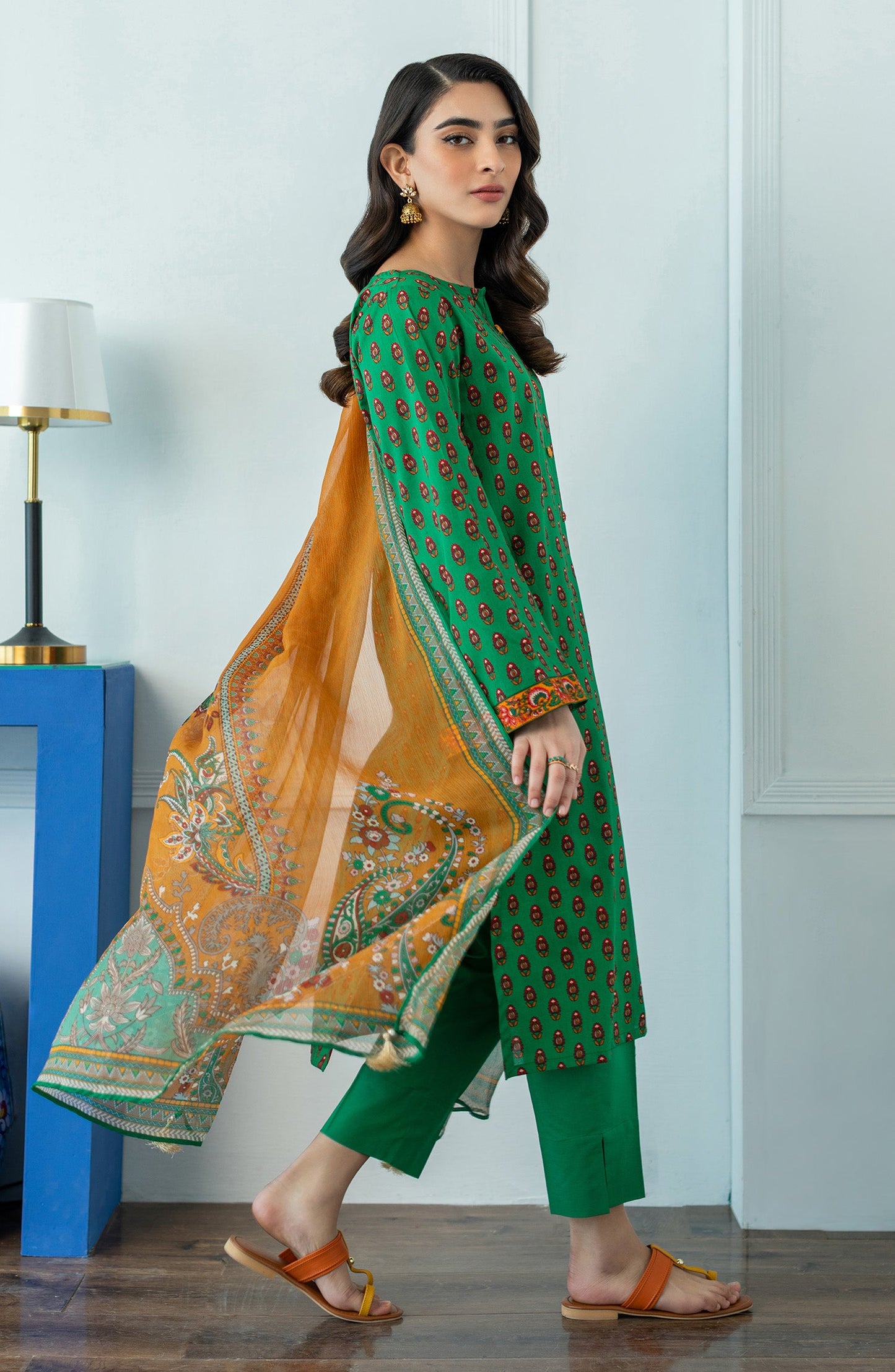 Orient - Unstitched 3 Piece Printed Lawn Shirt , Lawn Pant and Chiffon Dupatta