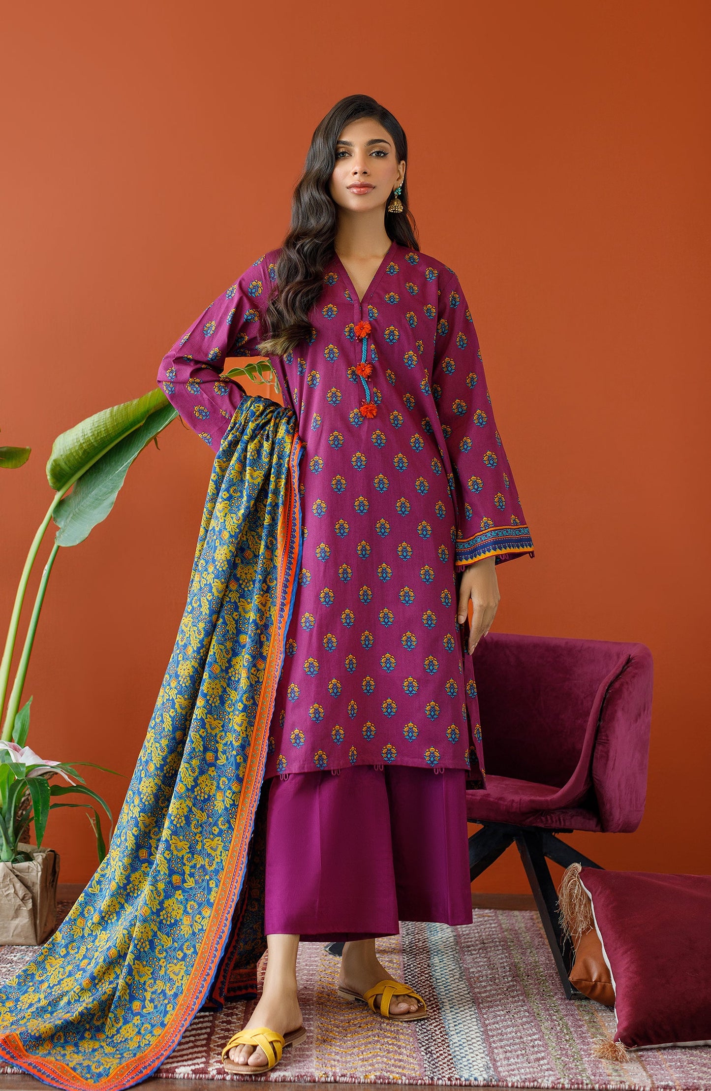 Orient - Unstitched 3 Piece Printed Cambric Shirt , Cambric Pant and Lawn Dupatta