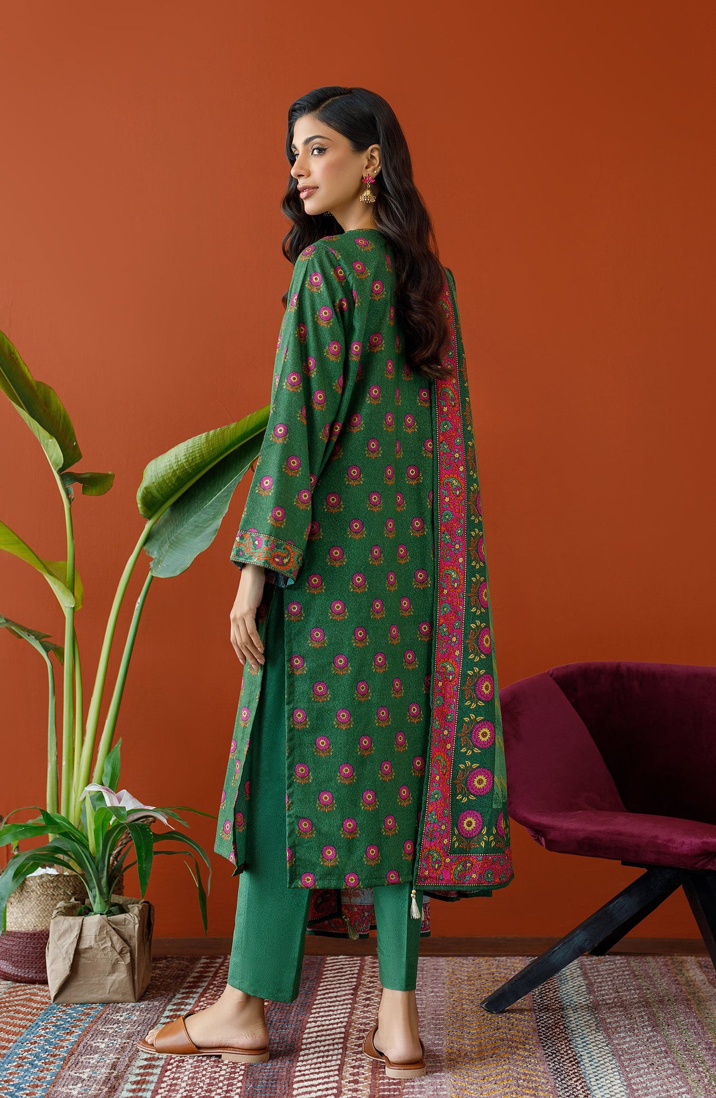 Orient - Unstitched 3 Piece Embroidered Karandi Shirt , Karandi Pant and Karandi Dupatta