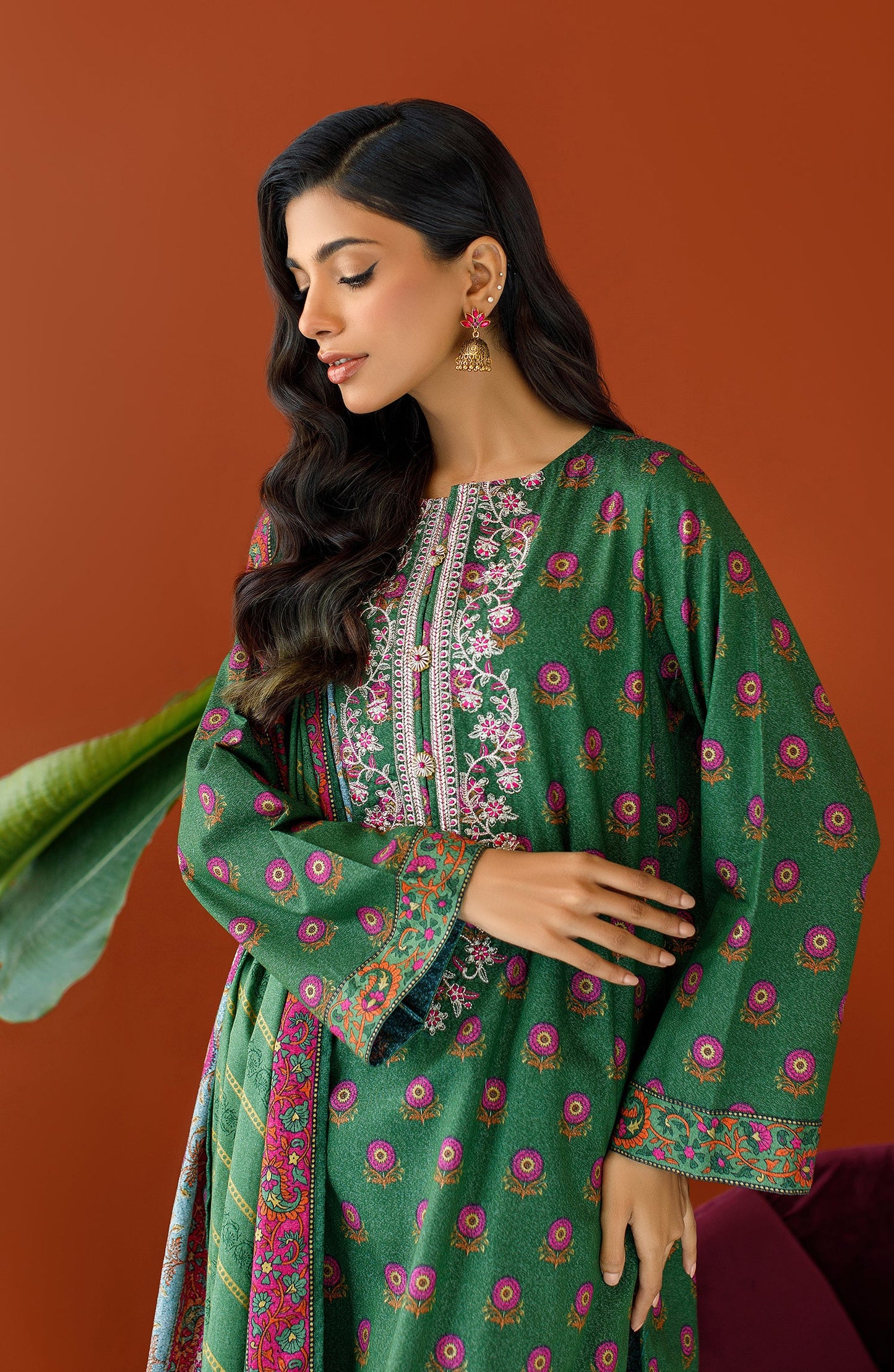 Orient - Unstitched 3 Piece Embroidered Karandi Shirt , Karandi Pant and Karandi Dupatta