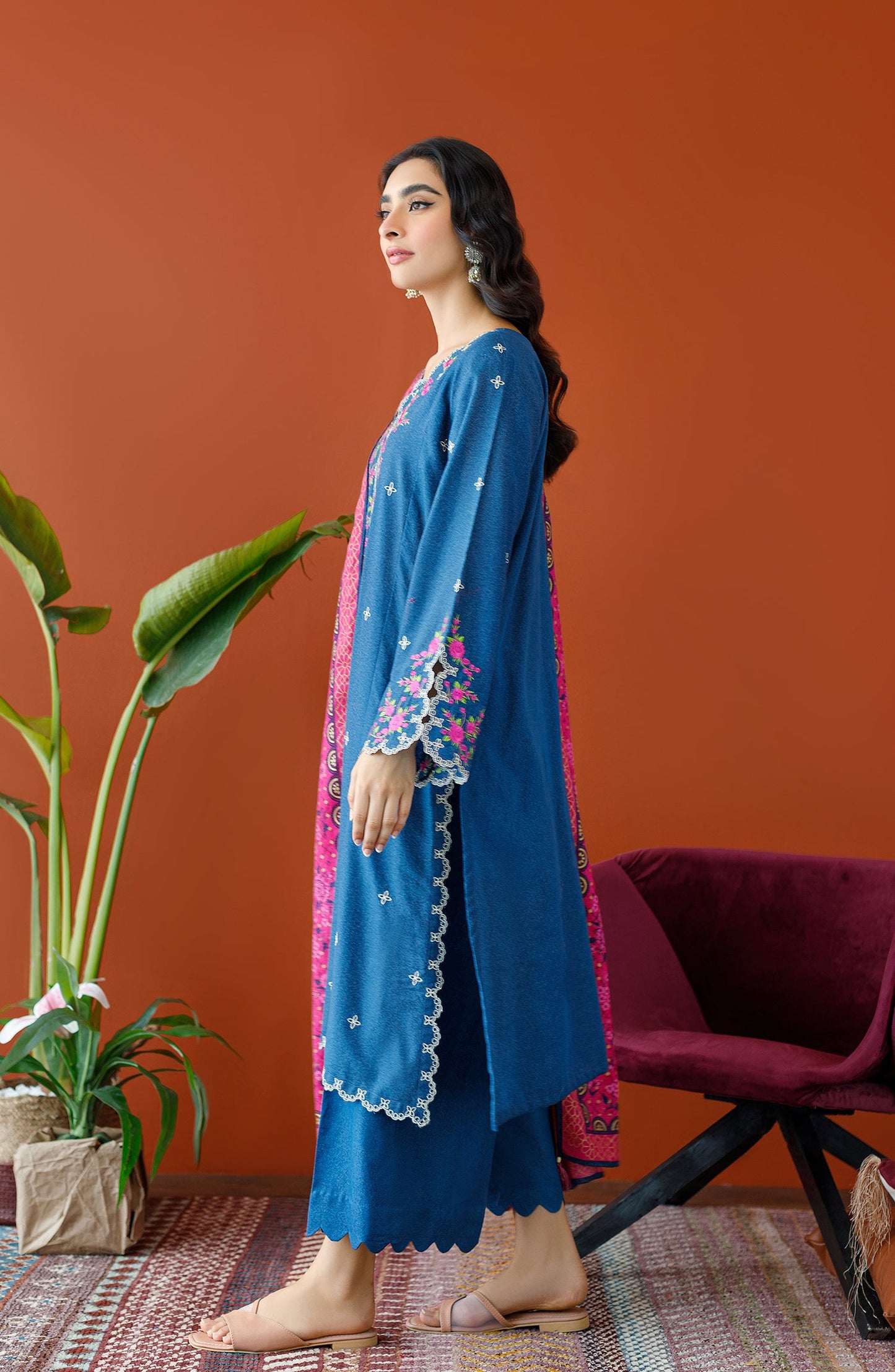 Orient - Unstitched 3 Piece Embroidered Karandi Shirt , Karandi Pant and Karandi Dupatta
