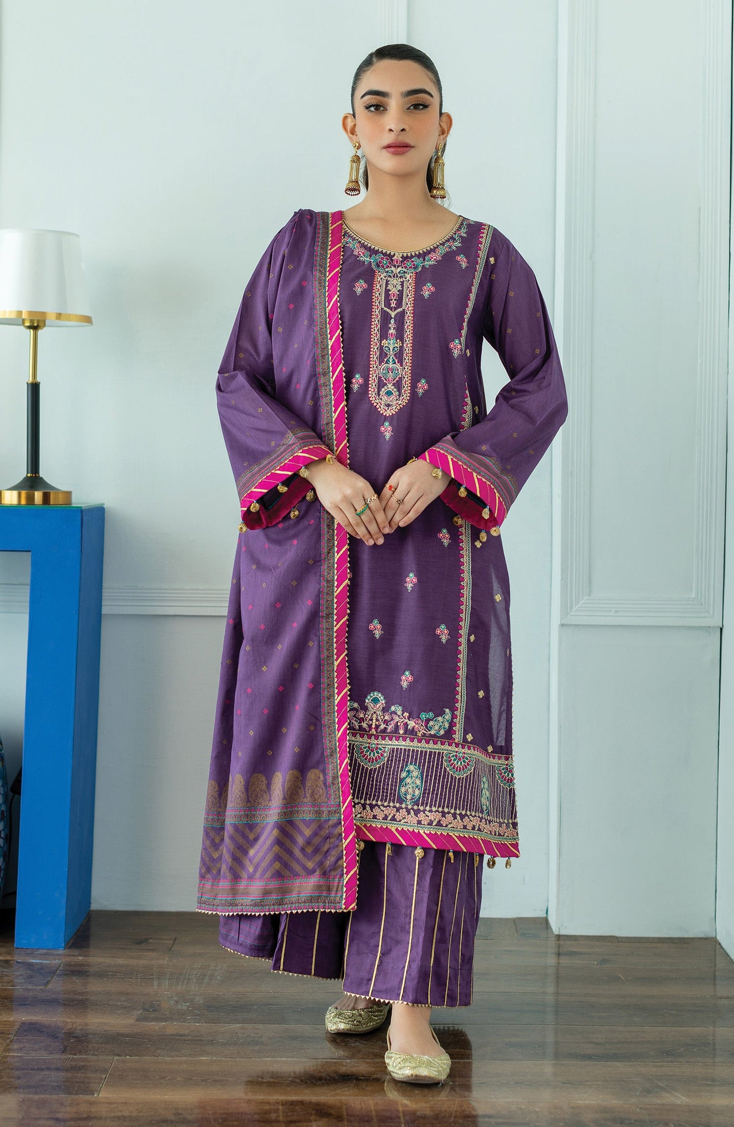 Orient - Unstitched 3 Piece Embroidered Lawn Shirt , Lawn Pant and Lawn Dupatta