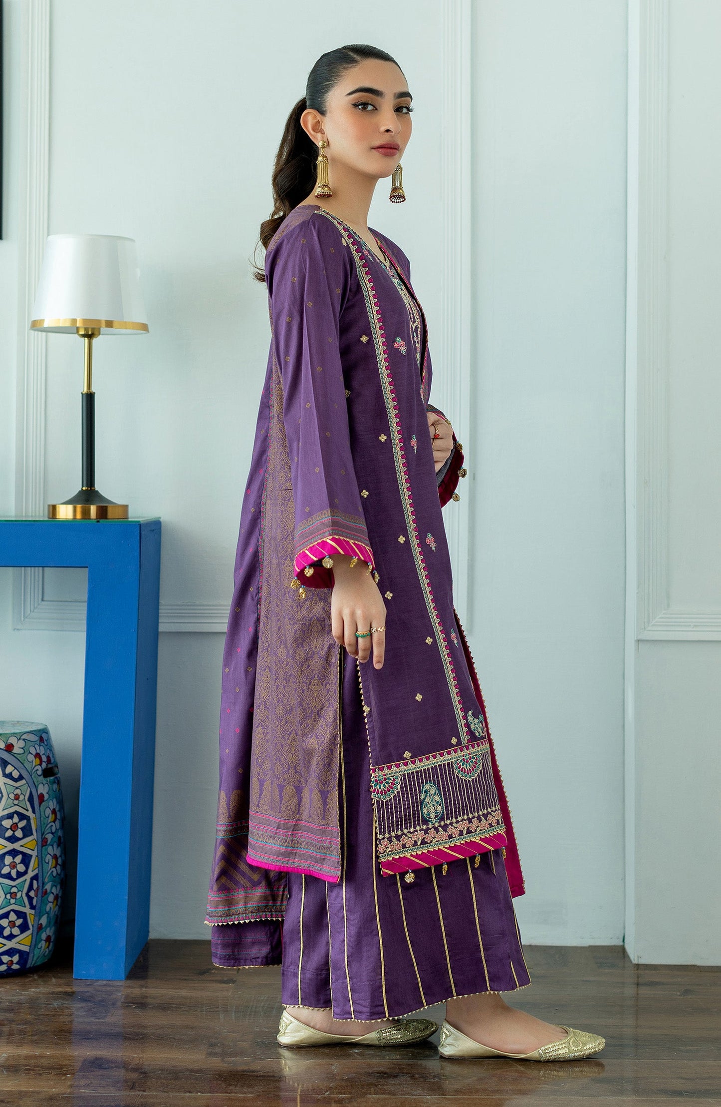 Orient - Unstitched 3 Piece Embroidered Lawn Shirt , Lawn Pant and Lawn Dupatta