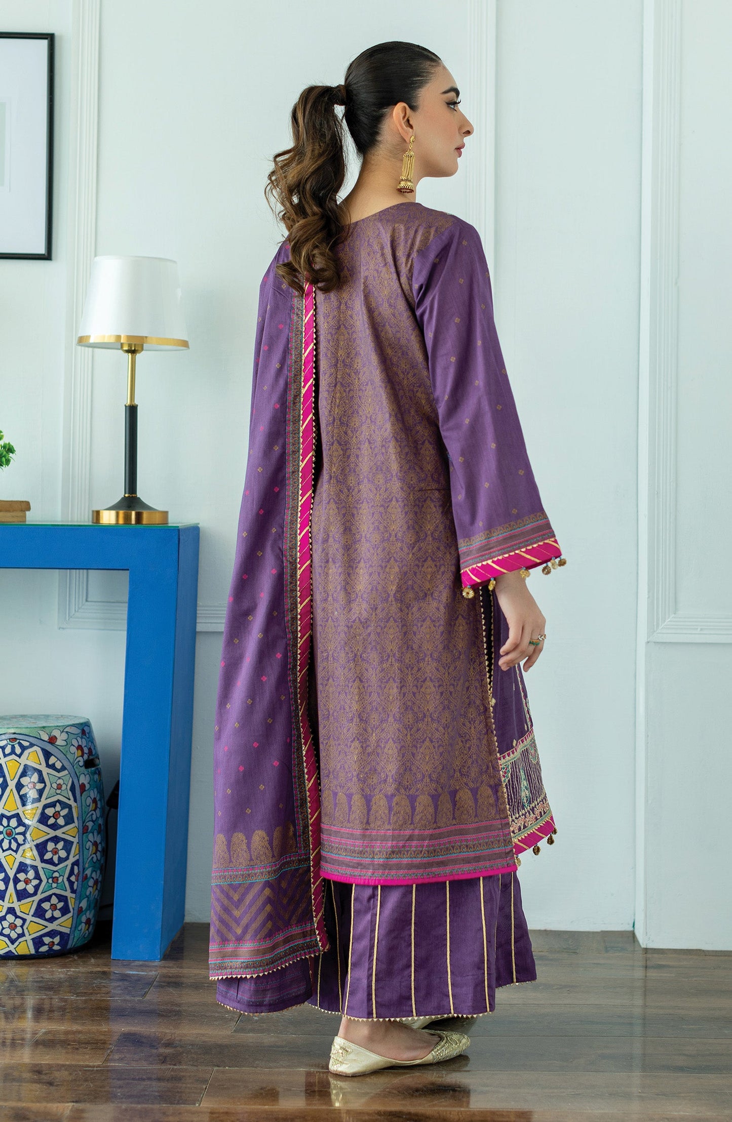 Orient - Unstitched 3 Piece Embroidered Lawn Shirt , Lawn Pant and Lawn Dupatta